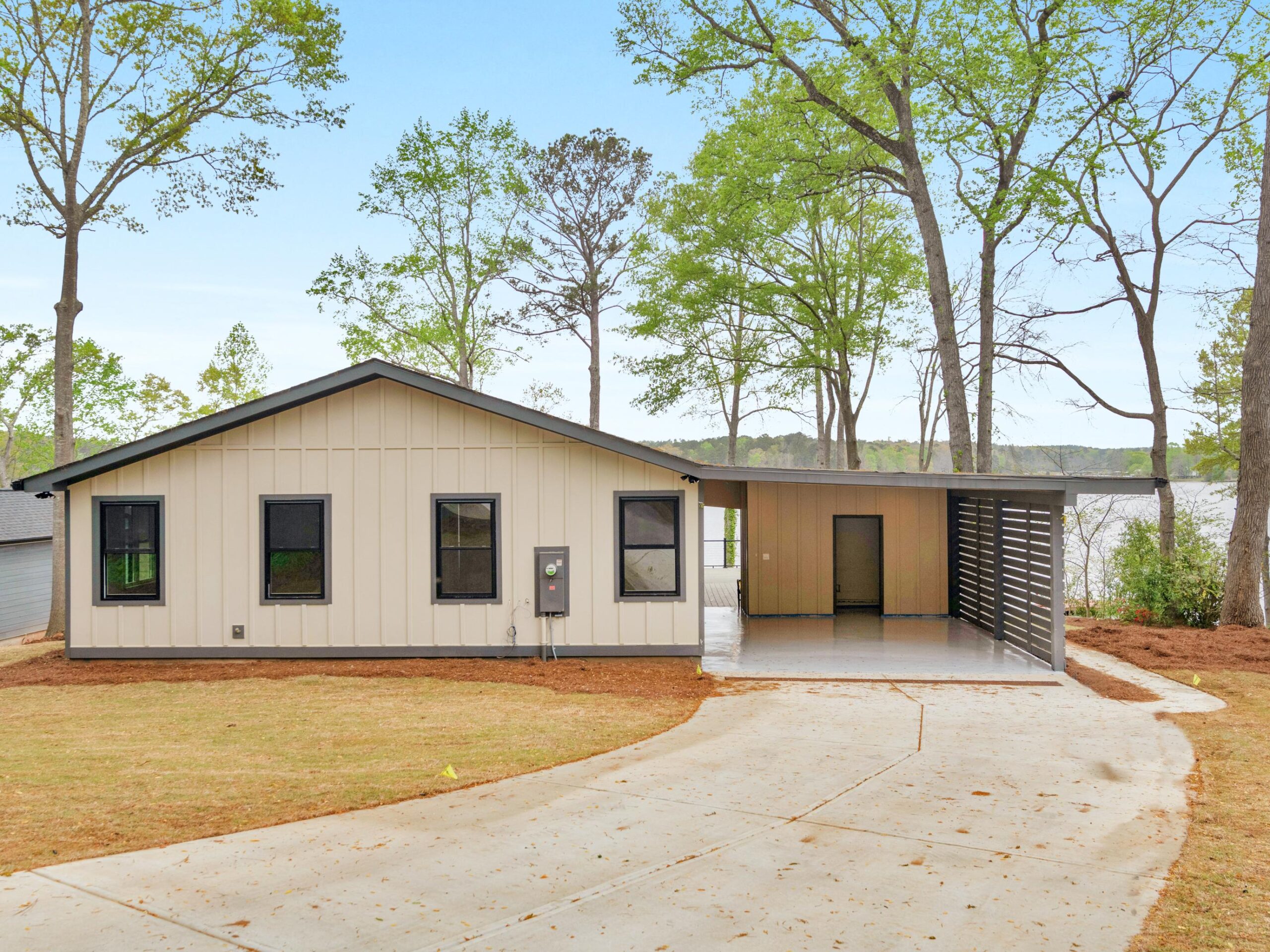 East Mourning Monticello — photo 44 — J&J Custom Homes