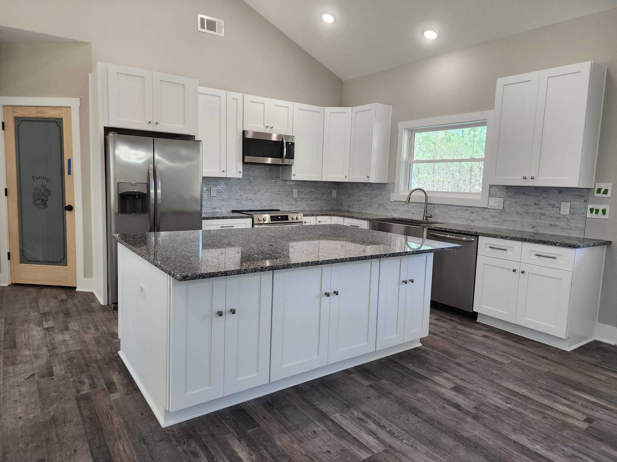 Winson Monticello Residence — photo 2 — J&J Custom Homes