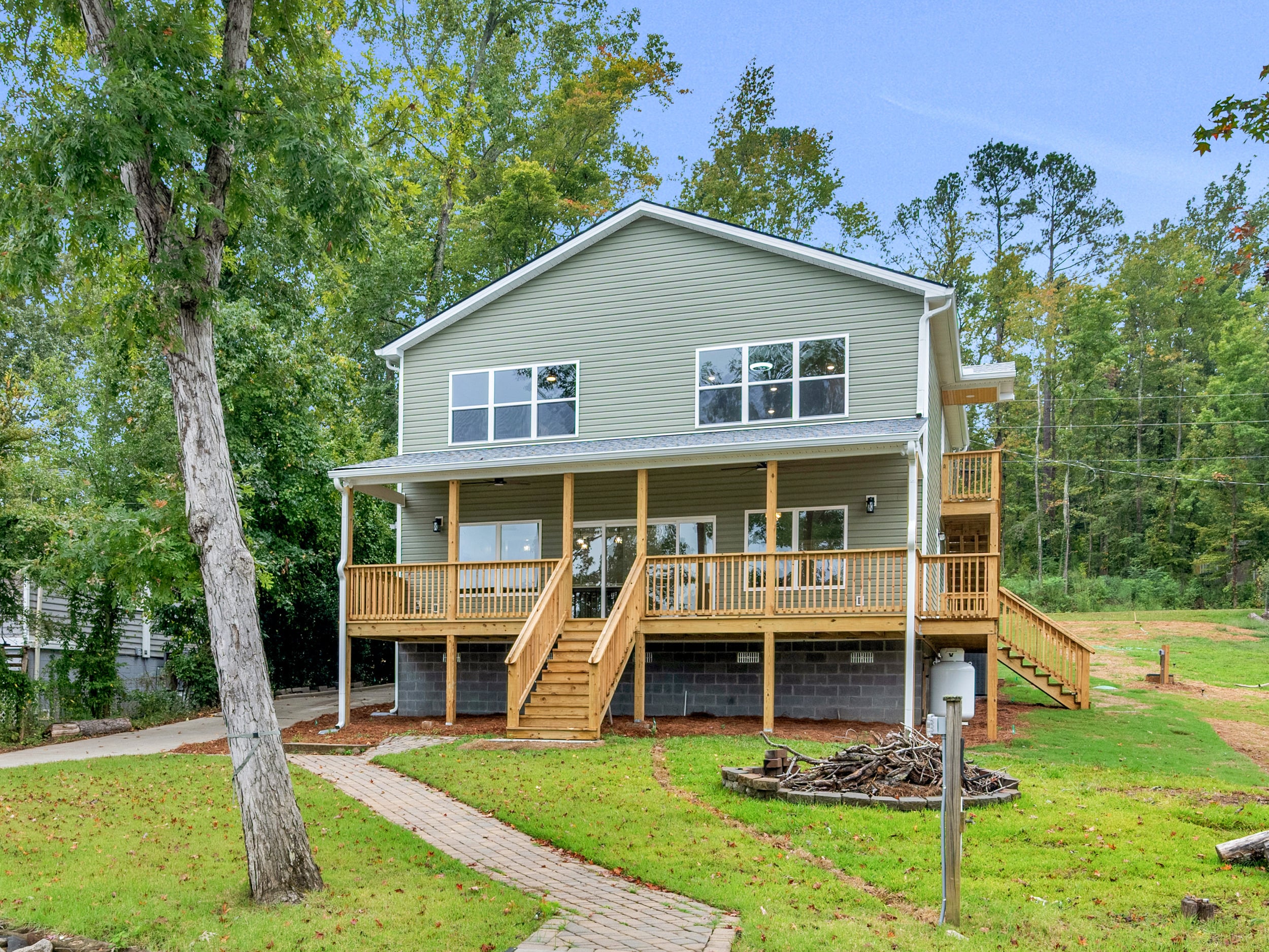 Completed barndominium-style home exterior