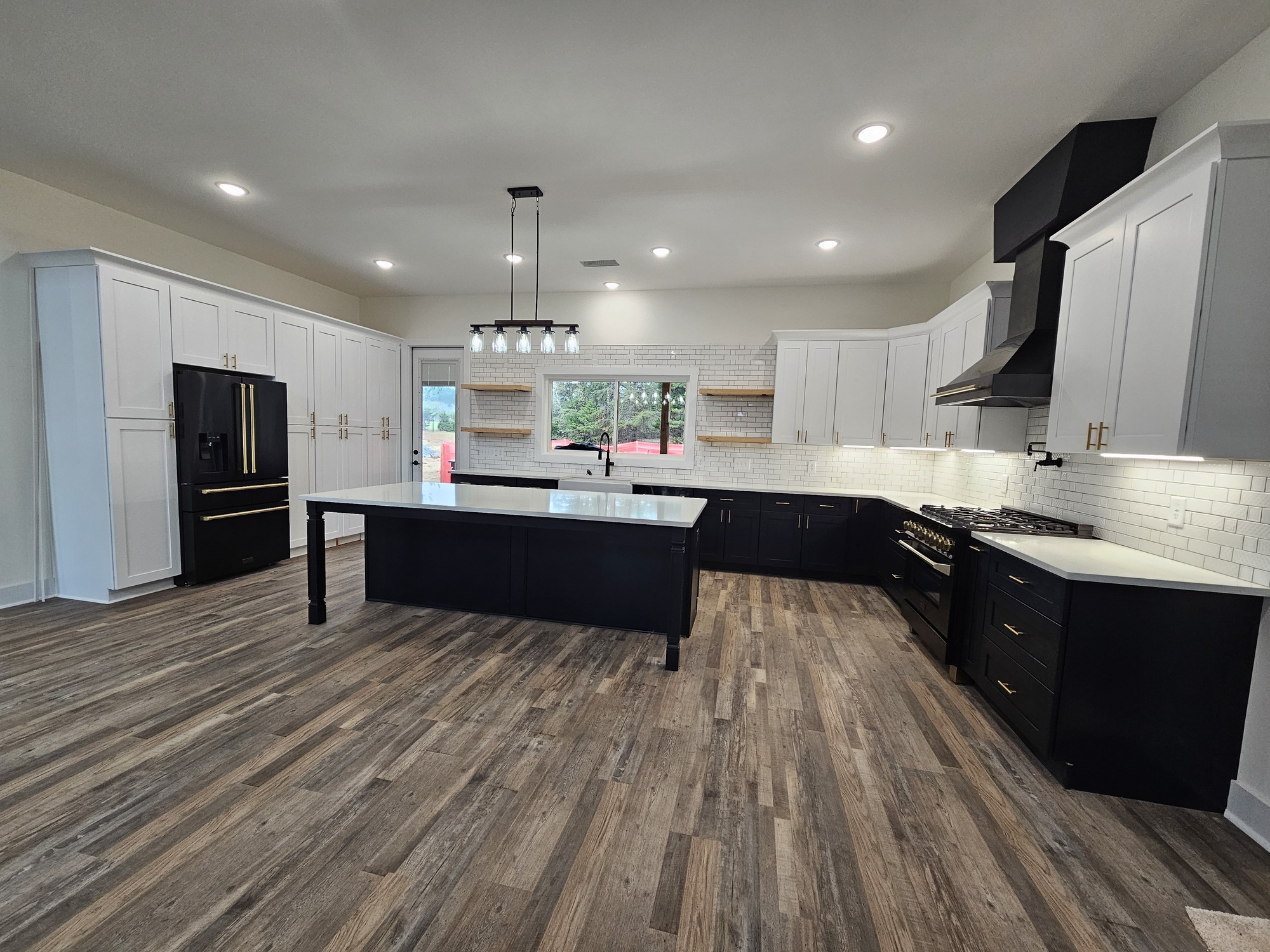 Barndo Social Circle Build — photo 41 — J&J Custom Homes