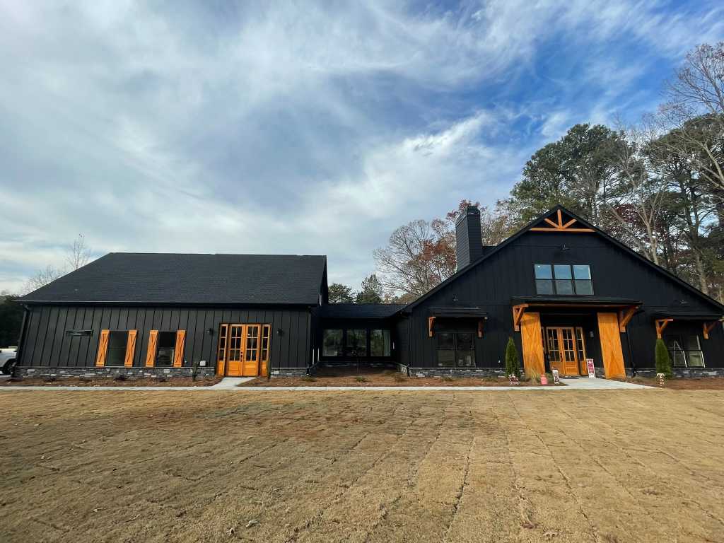 Barndo Social Circle Build — photo 82 — J&J Custom Homes