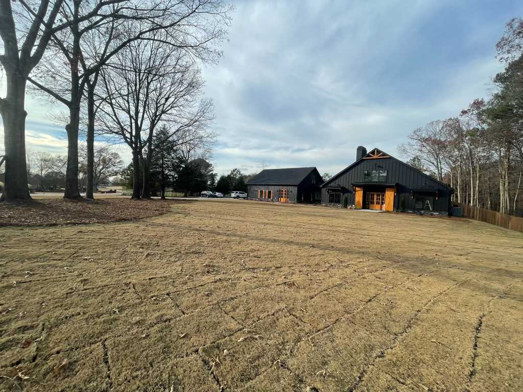 Barndo Social Circle Build — photo 85 — J&J Custom Homes
