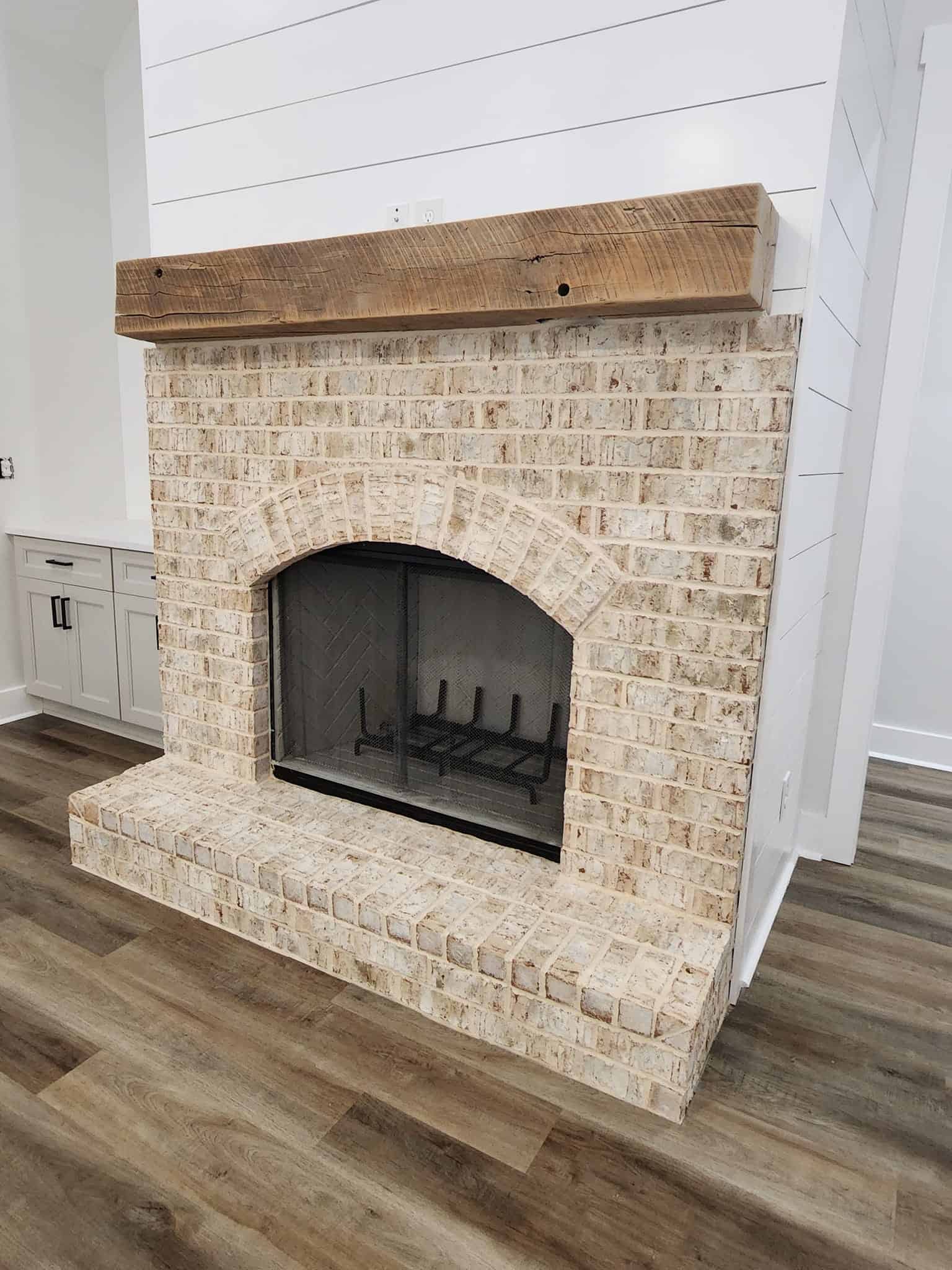 Benton Monticello Custom Home — photo 33 — J&J Custom Homes