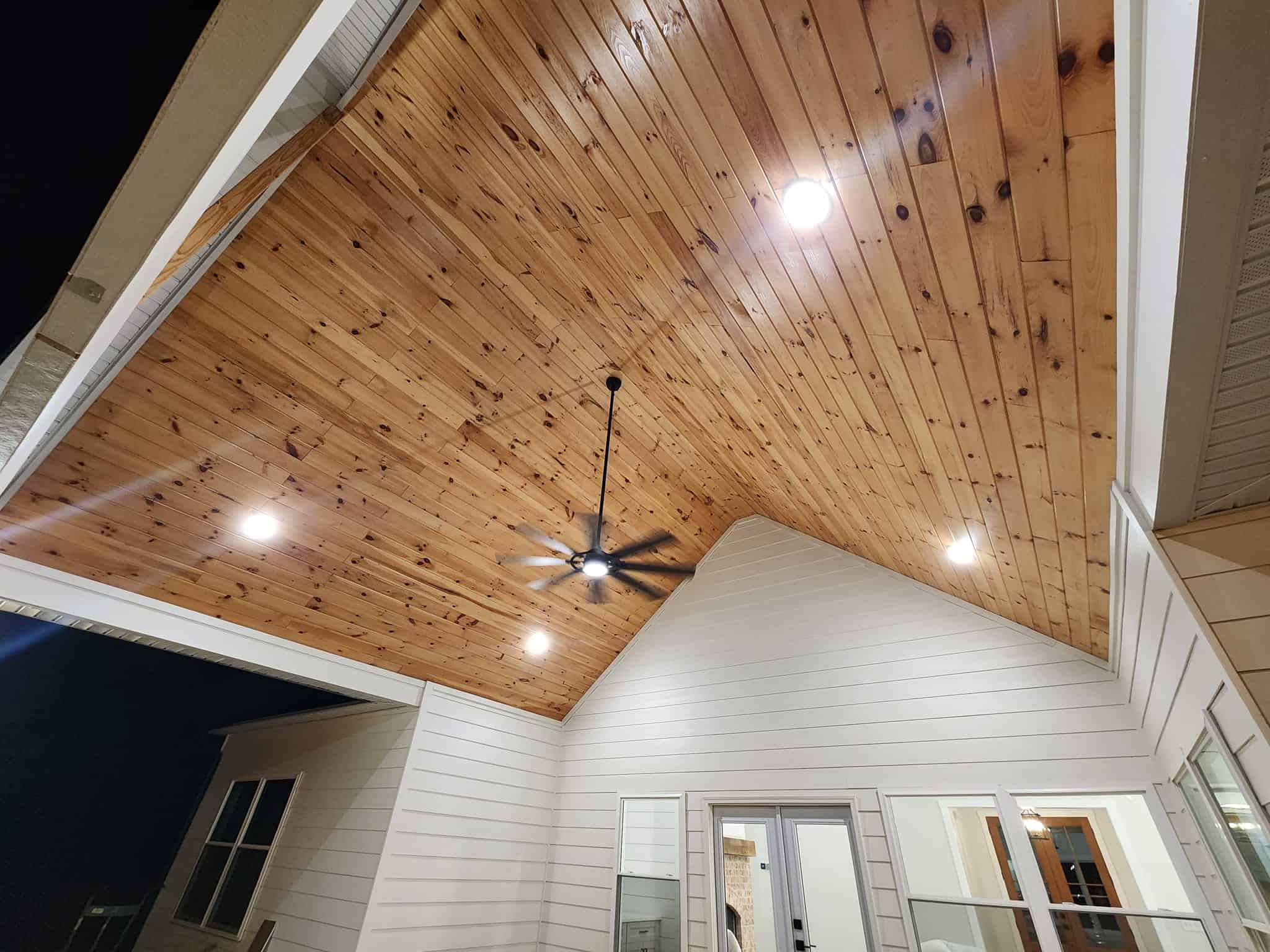 Benton Monticello Custom Home — photo 44 — J&J Custom Homes