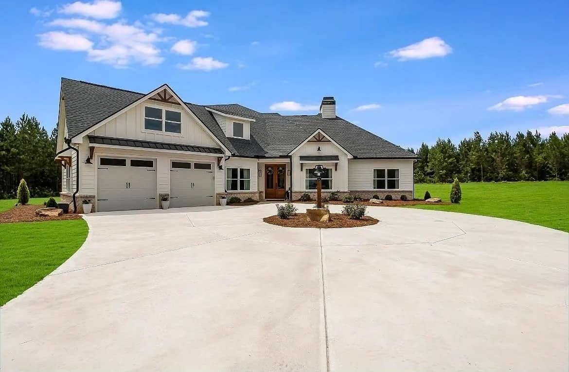 J&J Custom Homes — Benton Monticello Custom Home