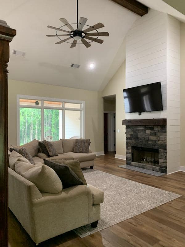Showcase Elegant Cline Residence — photo 30 — J&J Custom Homes