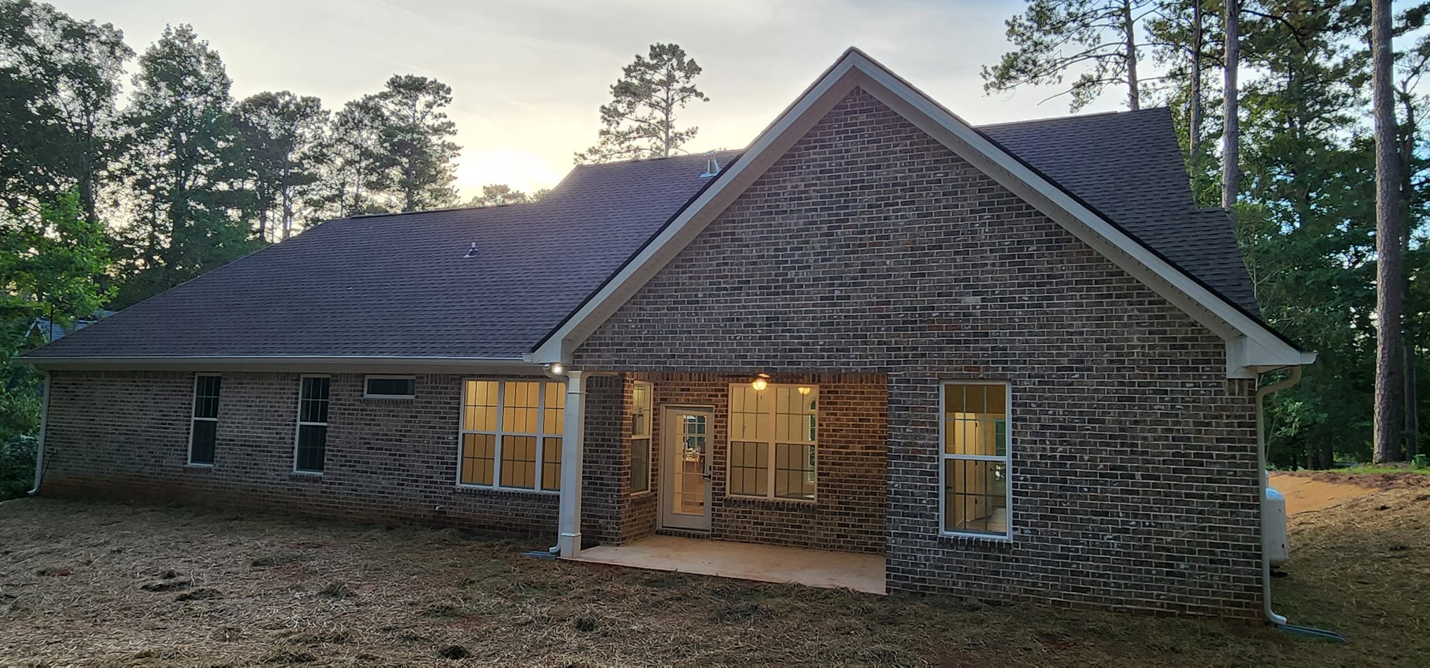 Dent Monticello Custom Home — photo 17 — J&J Custom Homes