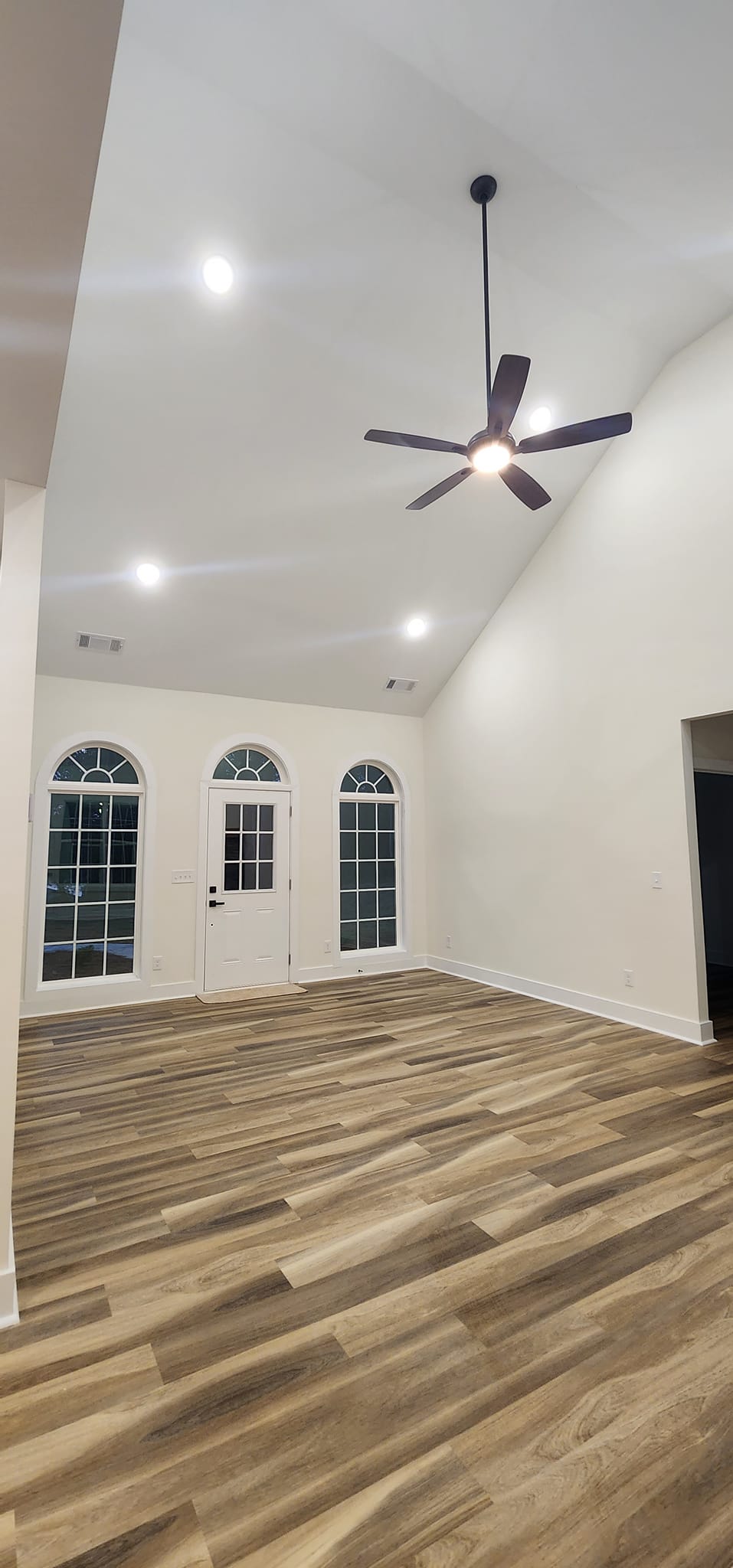 Dent Monticello Custom Home — photo 44 — J&J Custom Homes