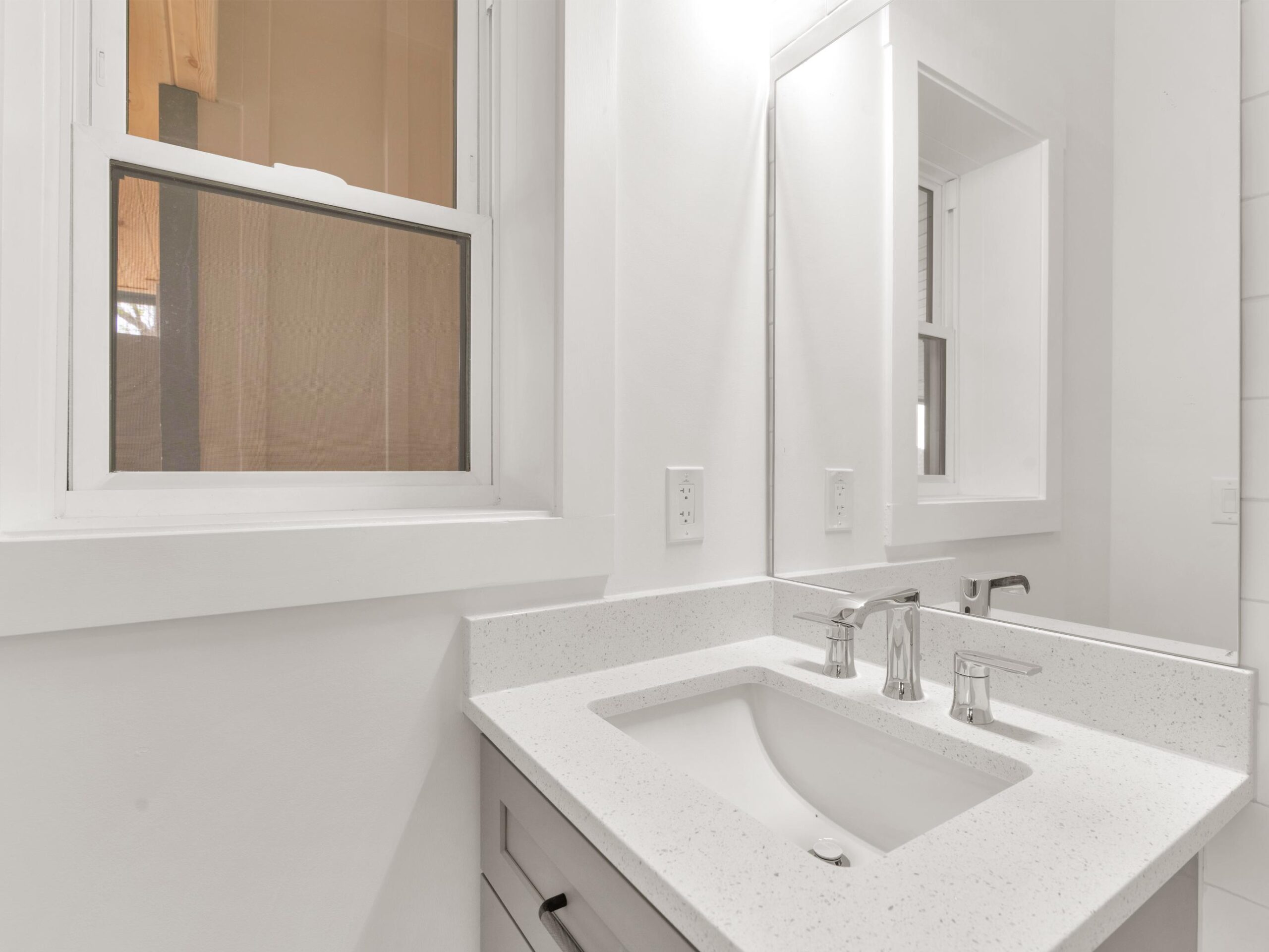 East Mourning Monticello — photo 7 — J&J Custom Homes