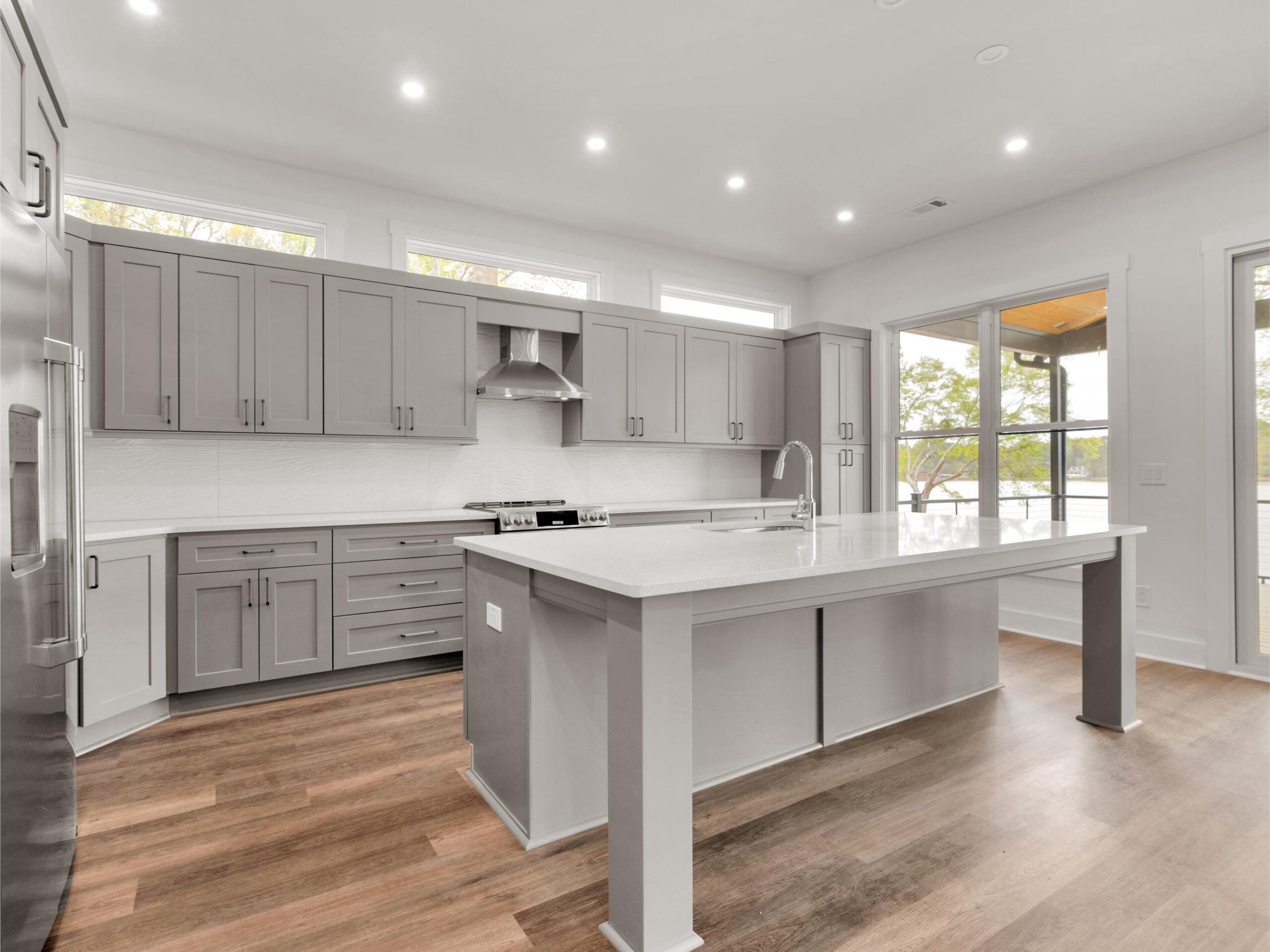 East Mourning Monticello — photo 13 — J&J Custom Homes