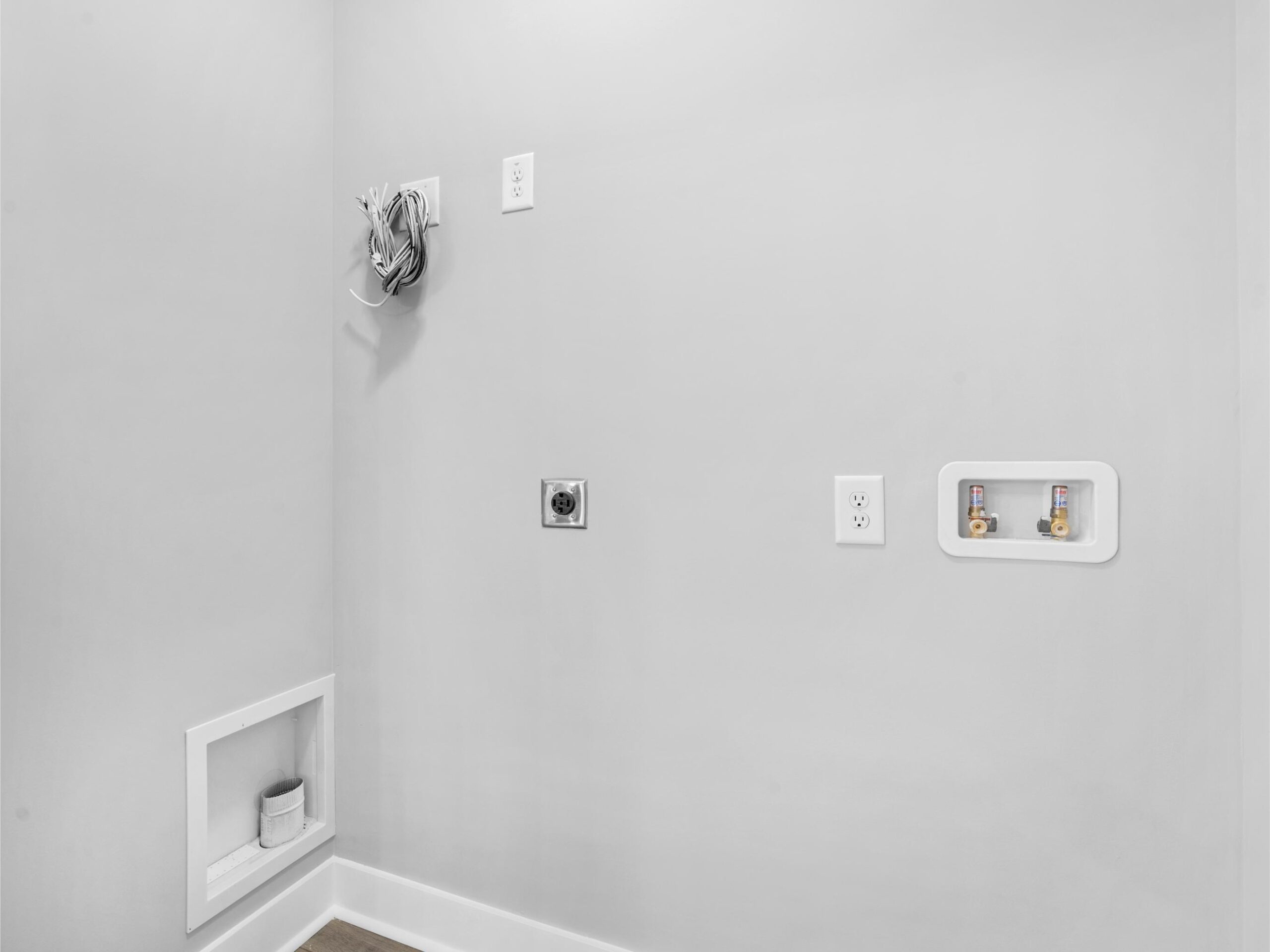 Elizabeth Monticello Residence — photo 15 — J&J Custom Homes
