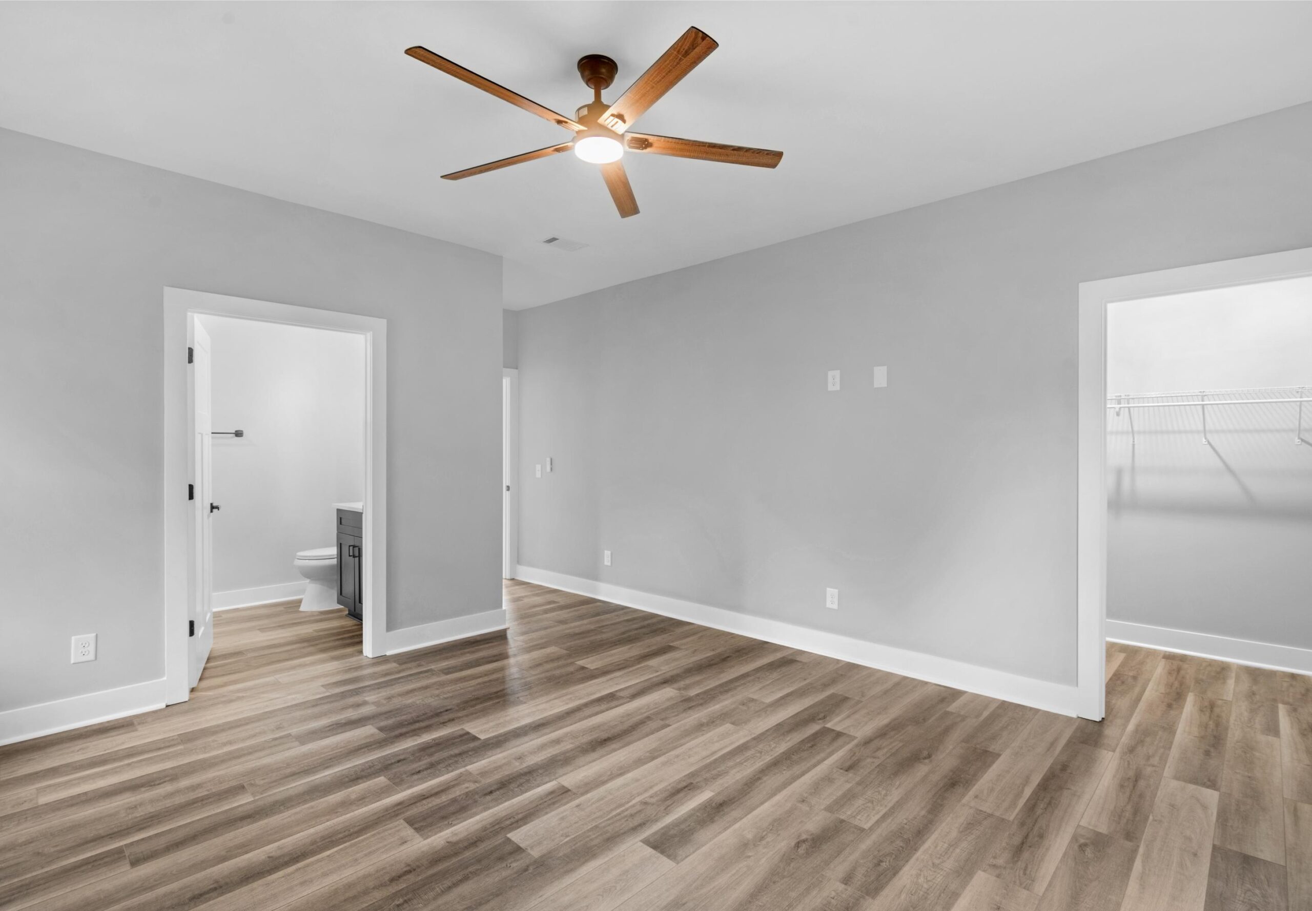 Elizabeth Monticello Residence — photo 34 — J&J Custom Homes
