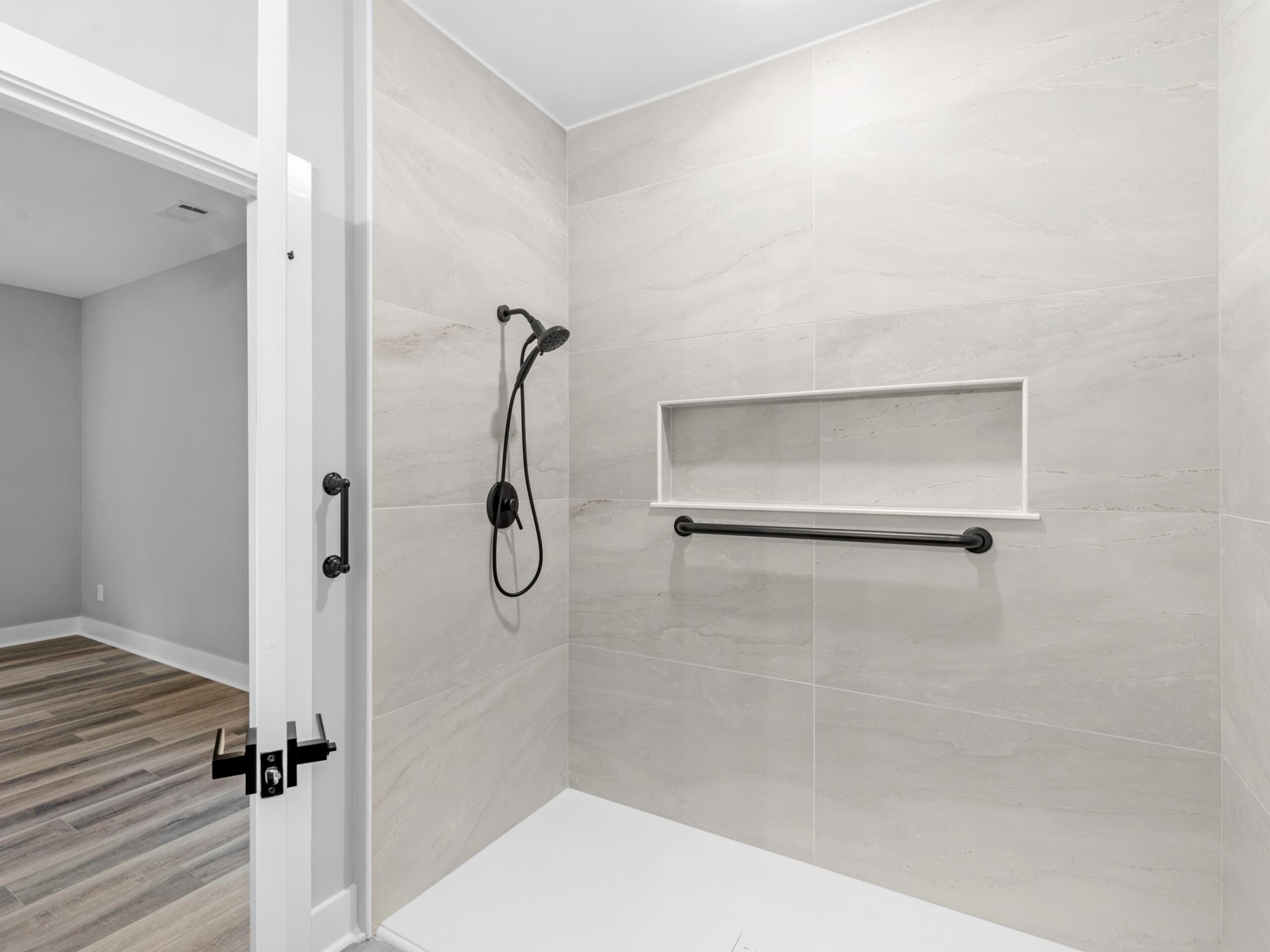 Elizabeth Monticello Residence — photo 36 — J&J Custom Homes