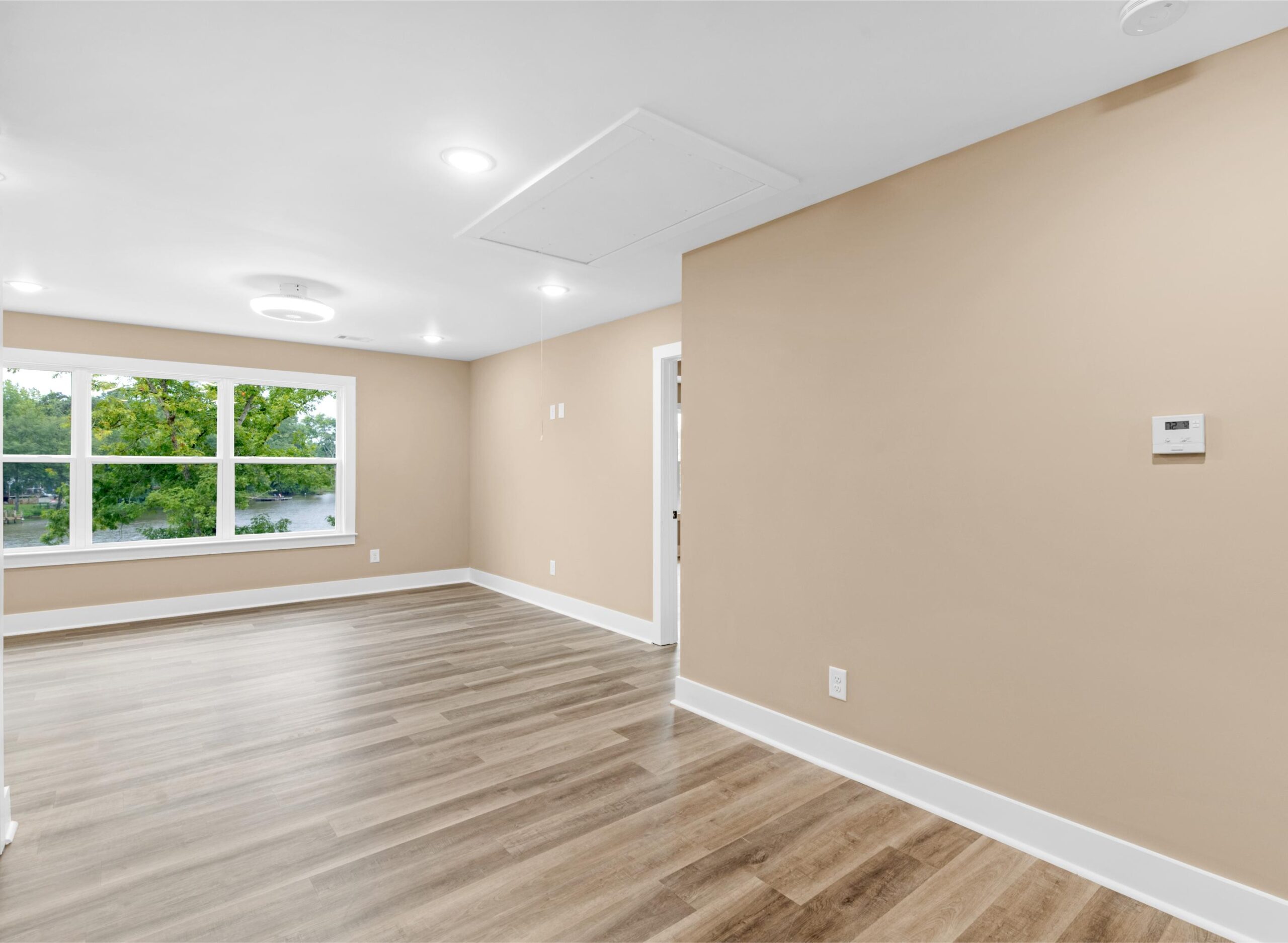 Elizabeth Monticello Residence — photo 49 — J&J Custom Homes