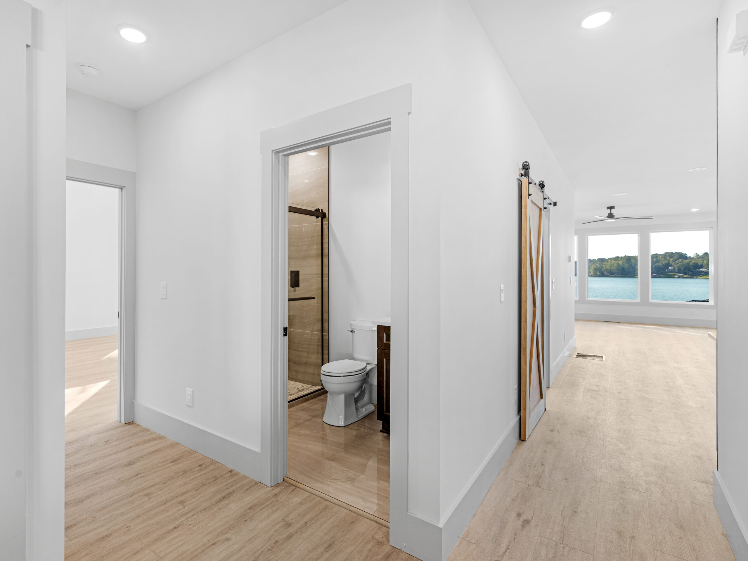 Ernest Monticello — photo 14 — J&J Custom Homes