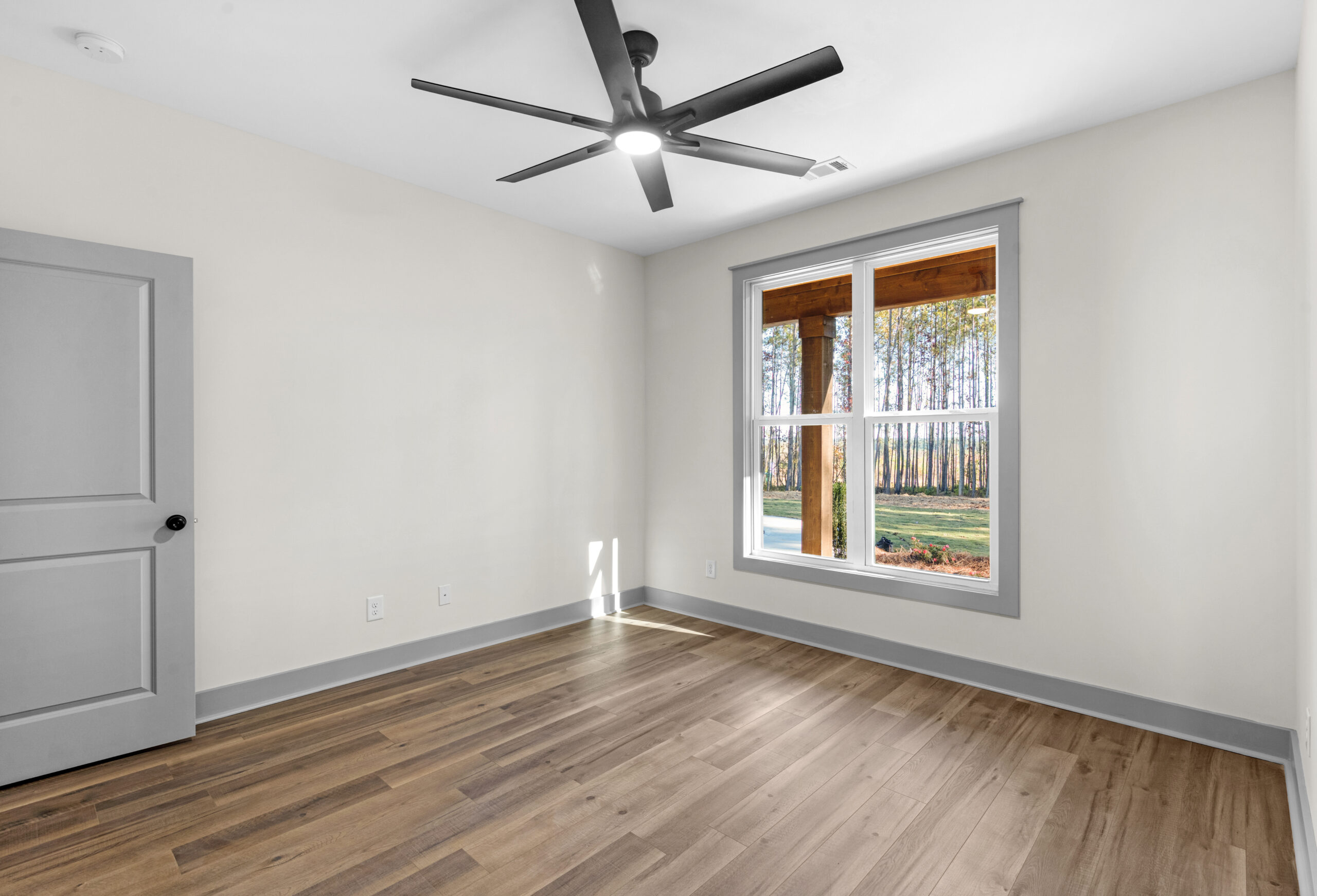 Forest Castle Monticello — photo 3 — J&J Custom Homes