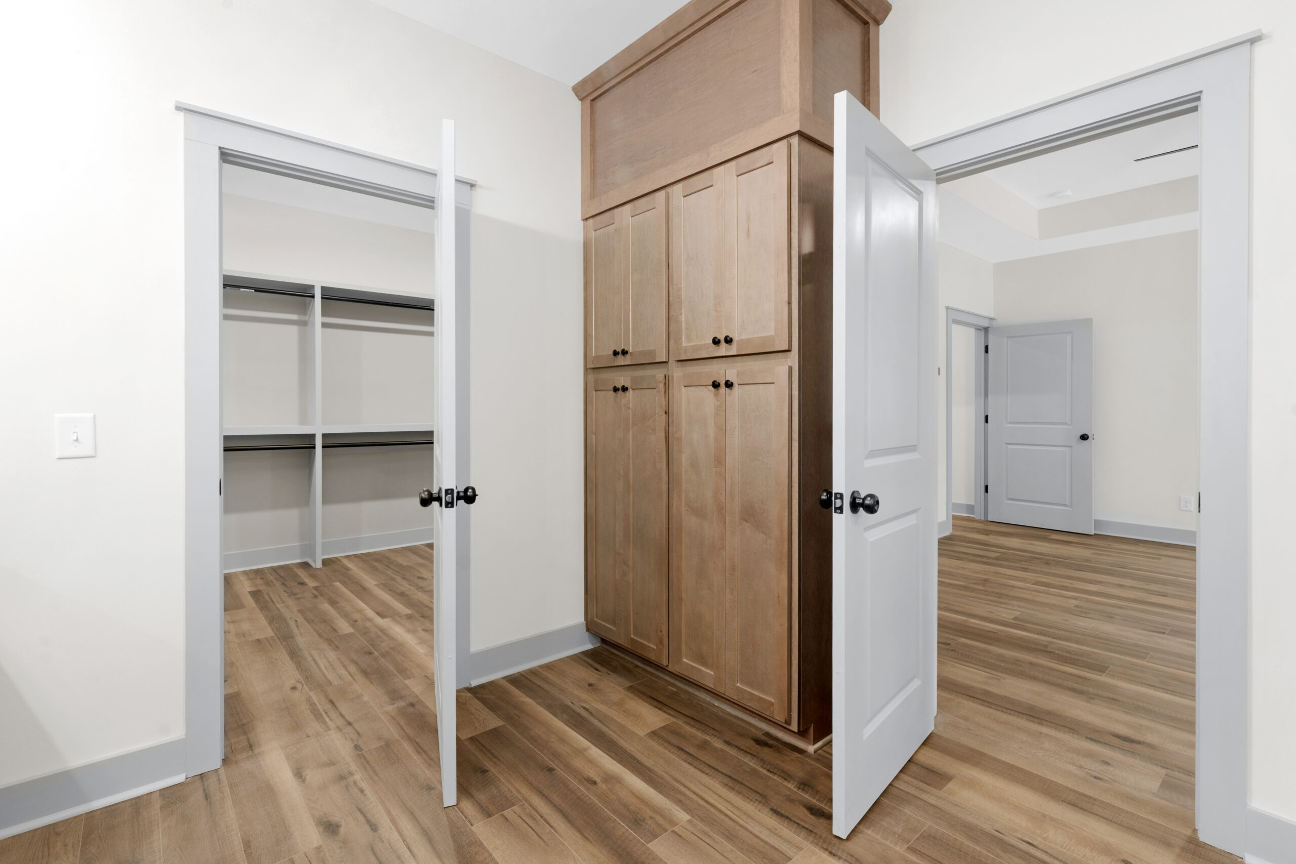 Forest Castle Monticello — photo 12 — J&J Custom Homes