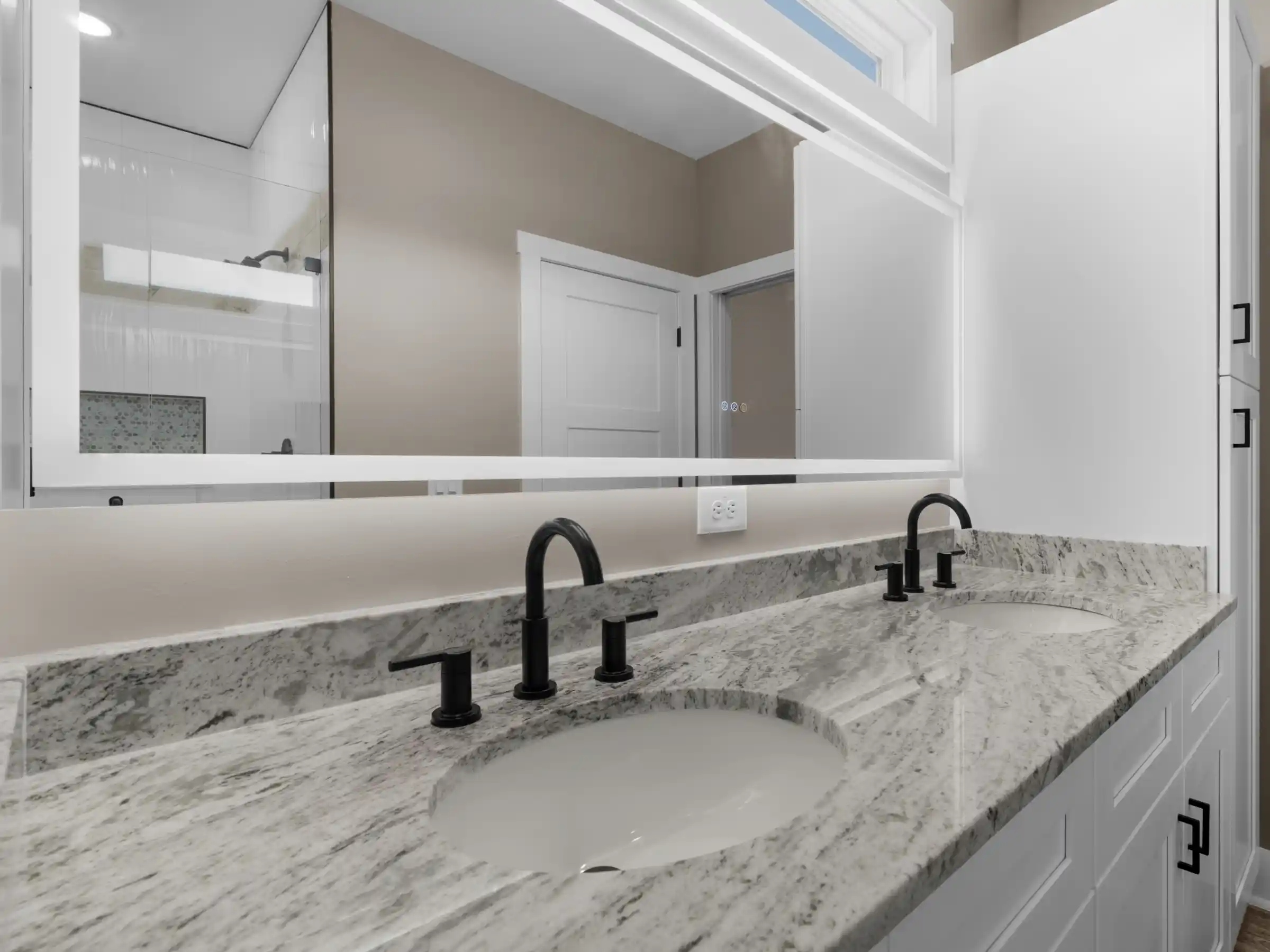 Lakeshore — photo 17 — J&J Custom Homes