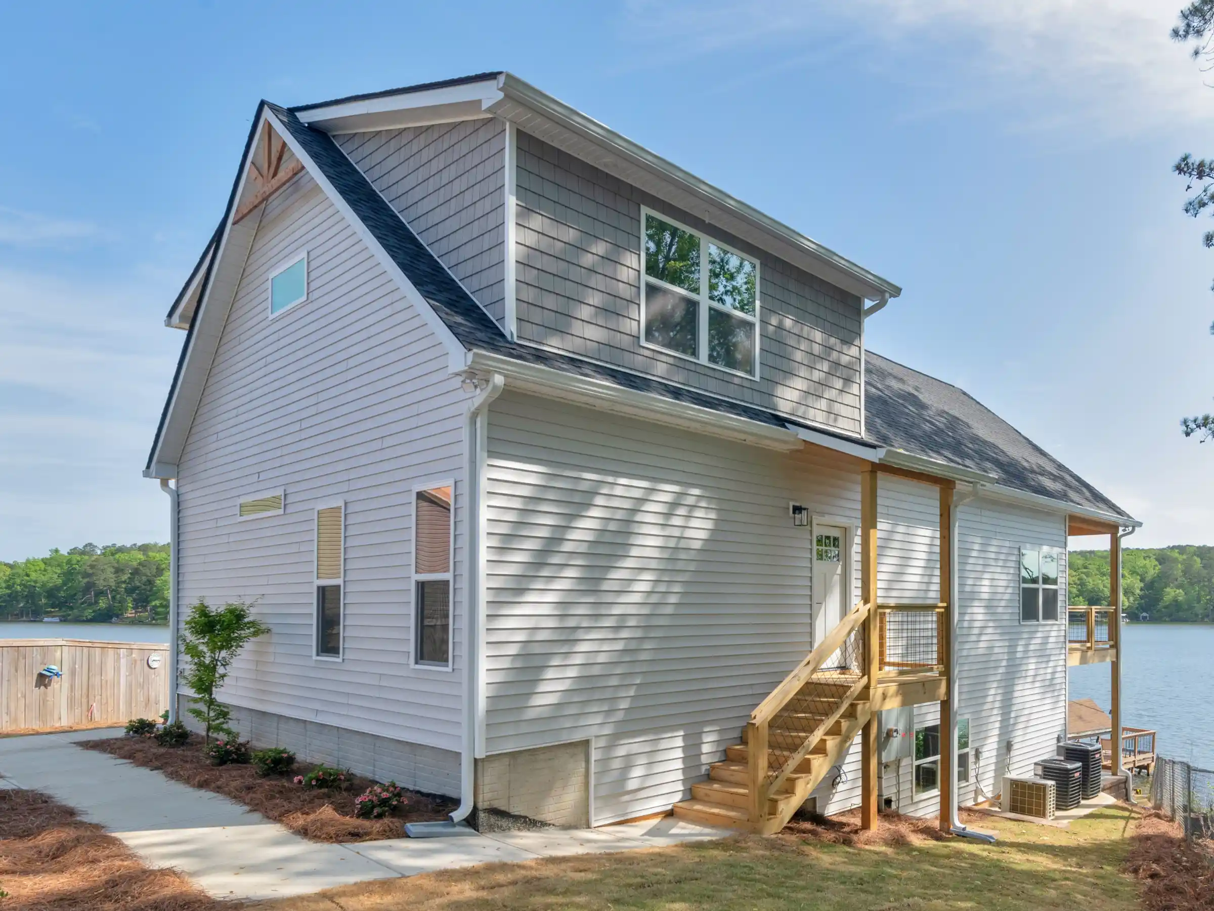 Lakeshore — photo 2 — J&J Custom Homes