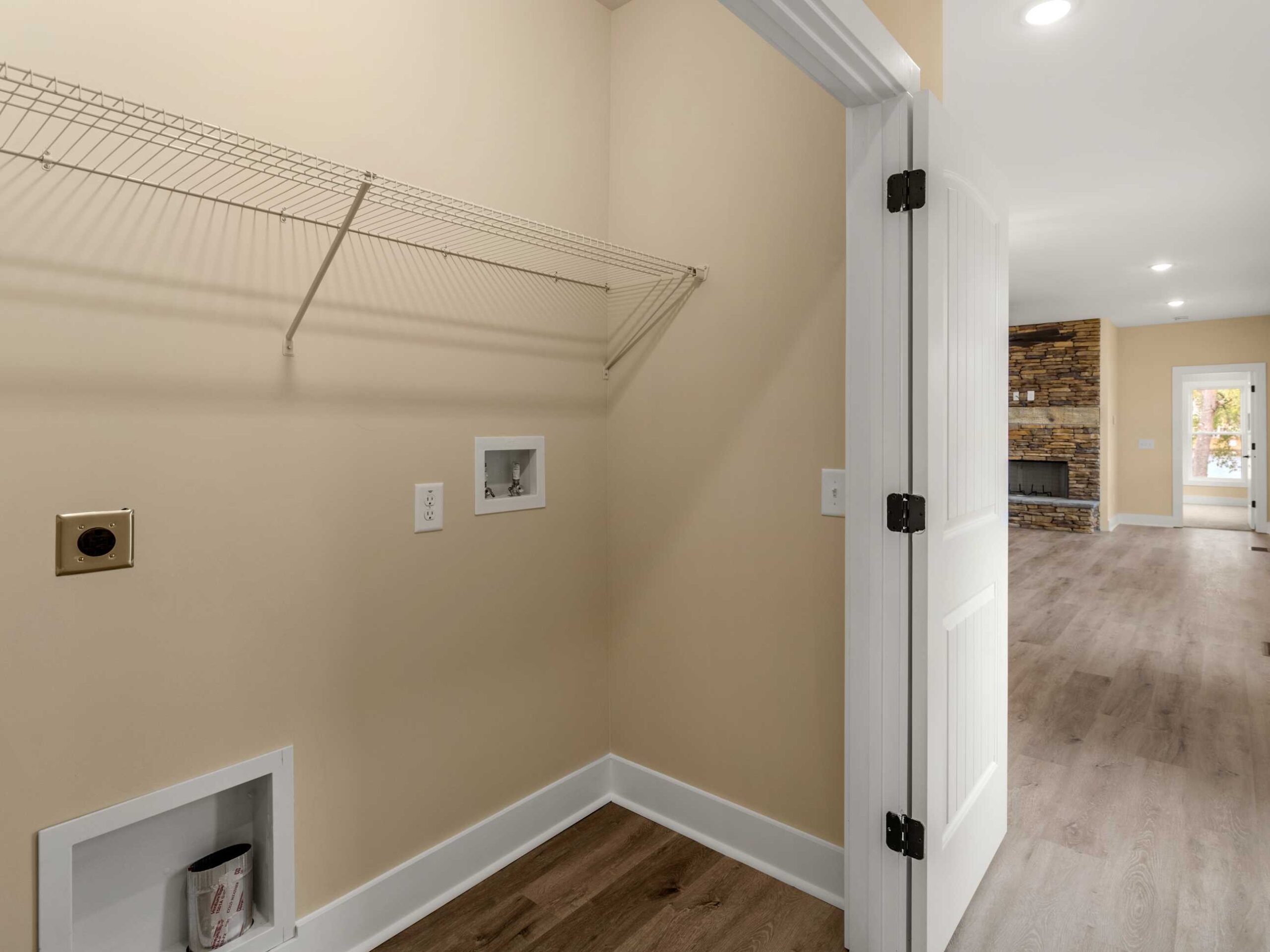 Landers Jackson Lake Home — photo 21 — J&J Custom Homes
