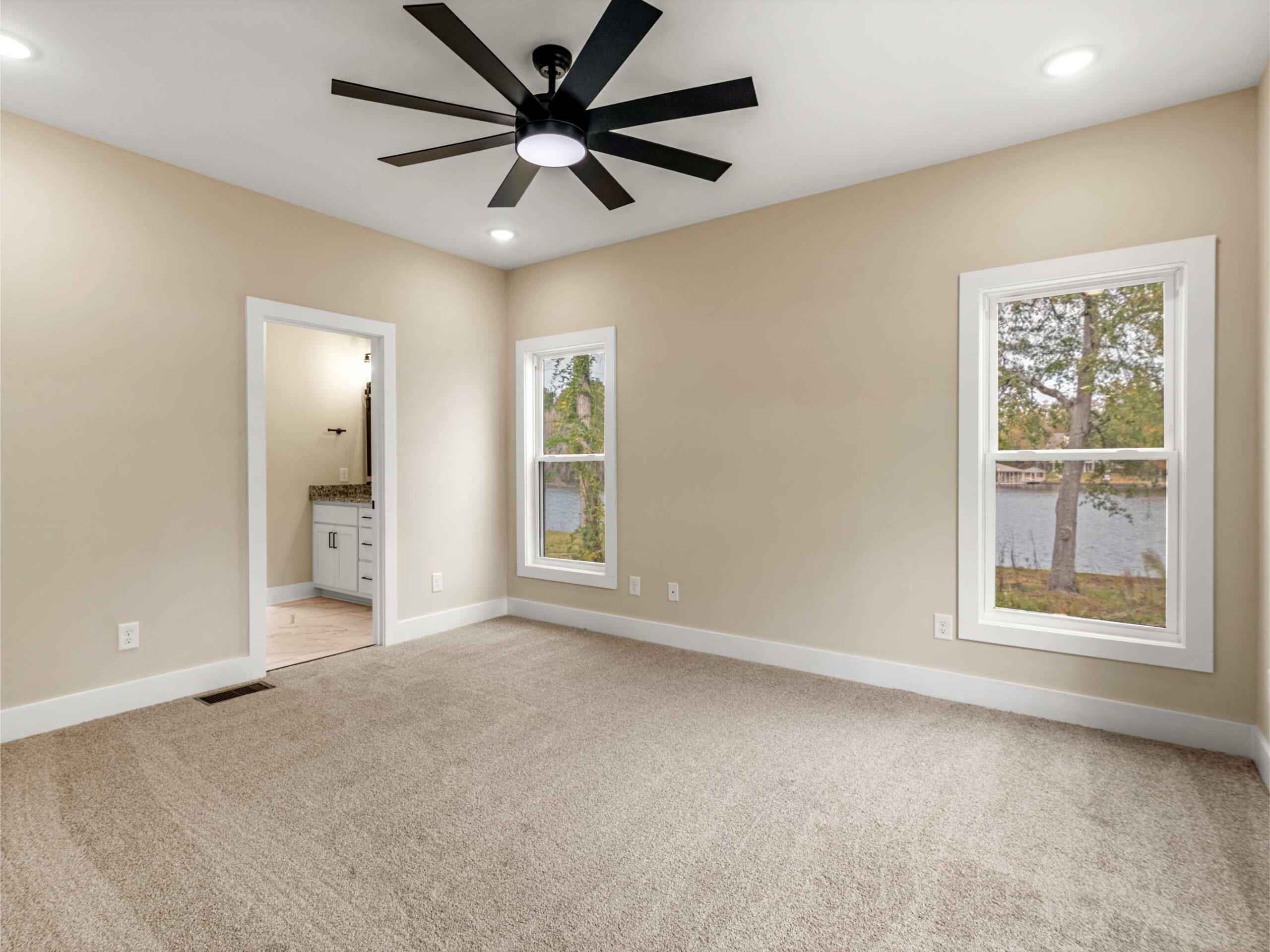 Landers Jackson Lake Home — photo 23 — J&J Custom Homes