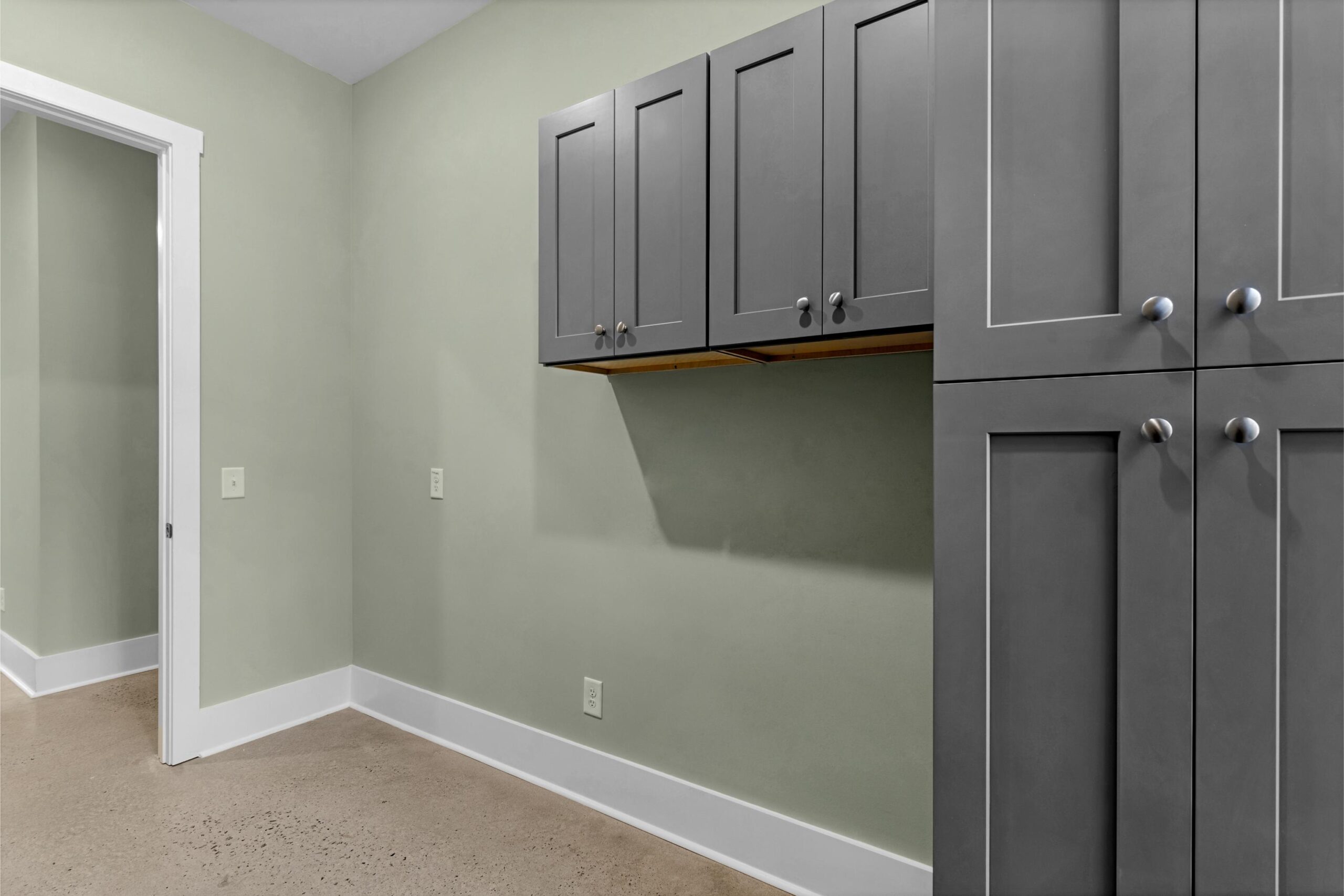 Maynards Forsyth — photo 24 — J&J Custom Homes