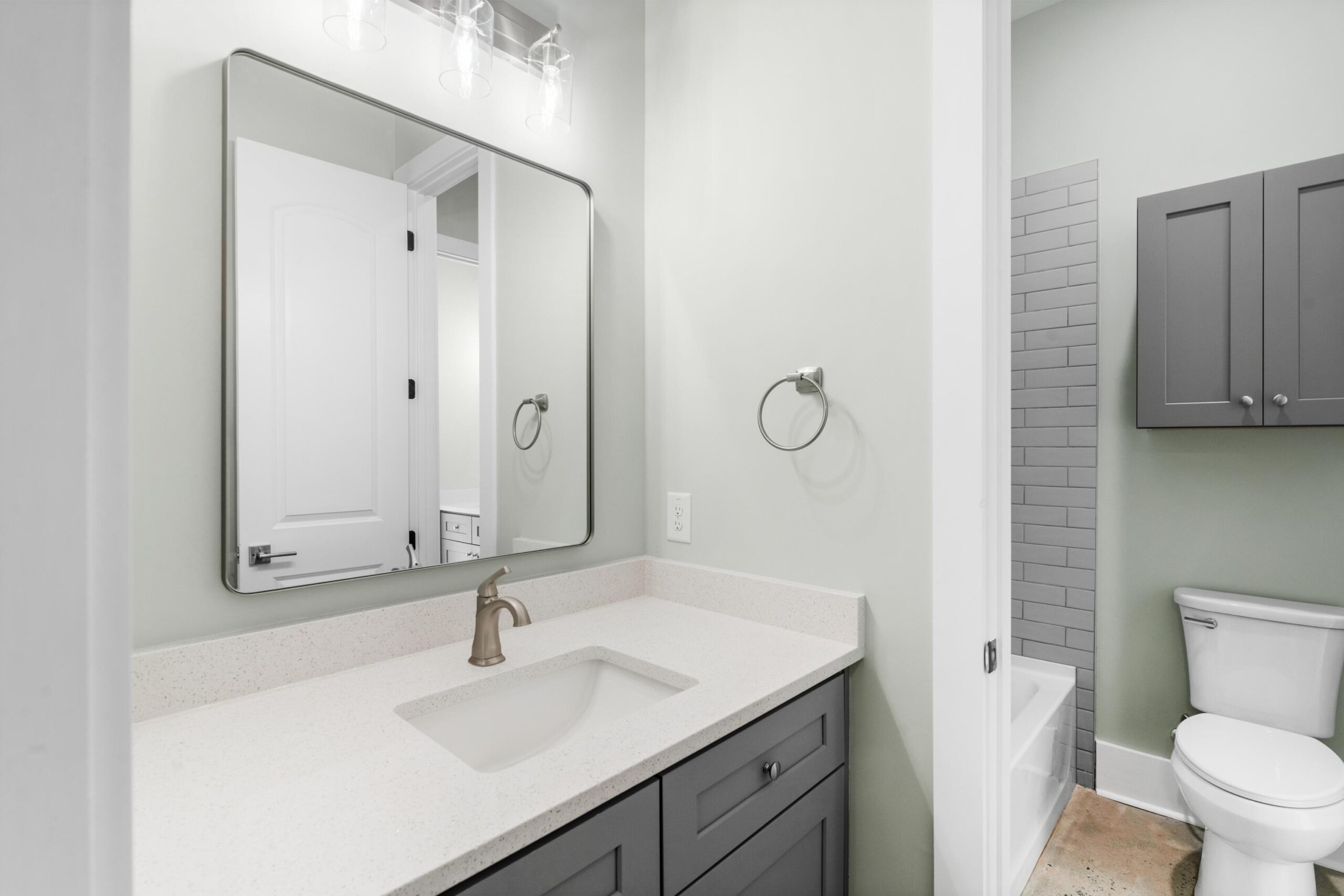 Maynards Forsyth — photo 35 — J&J Custom Homes