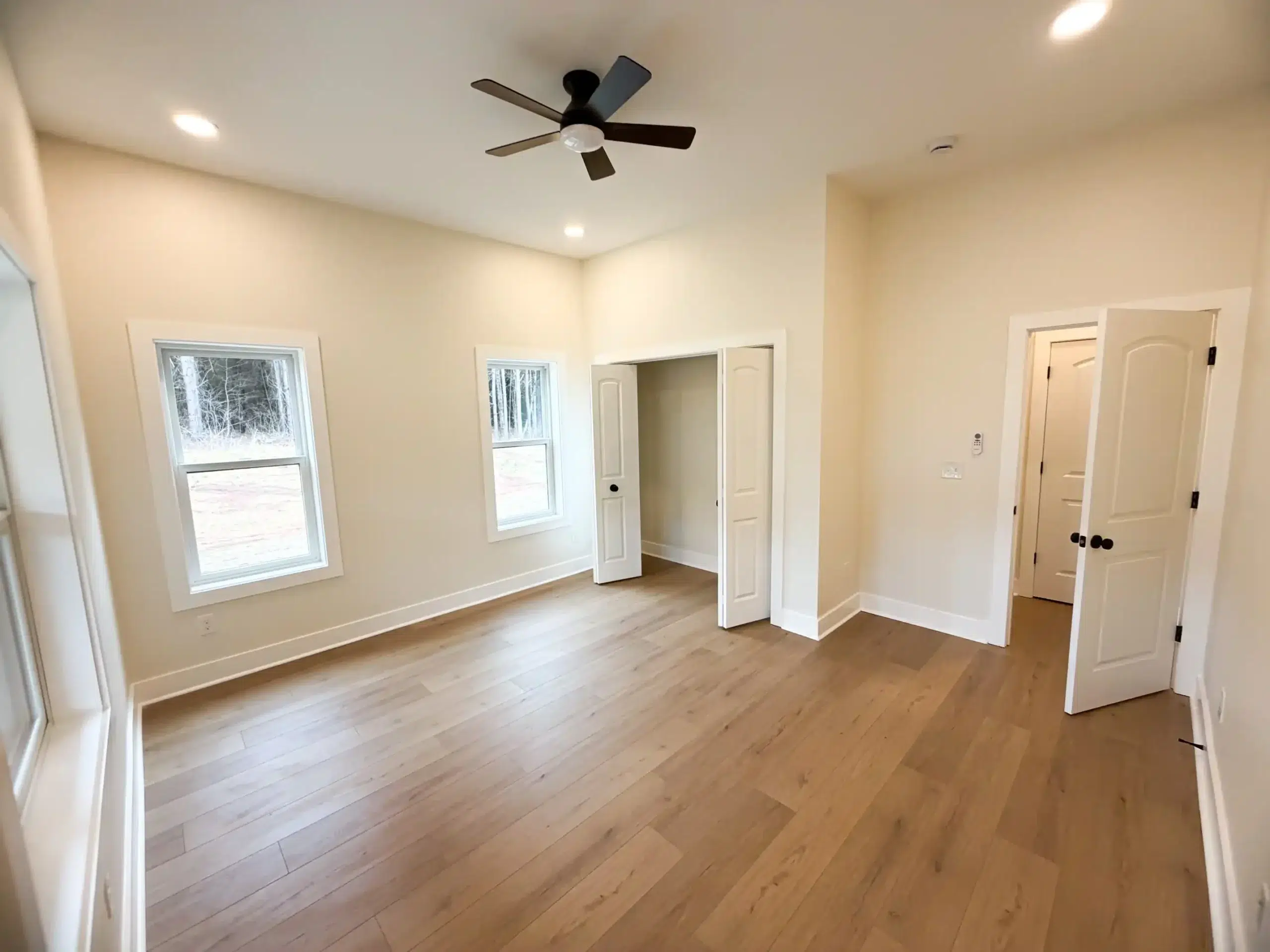 Monticello Custom Seclusion — photo 21 — J&J Custom Homes