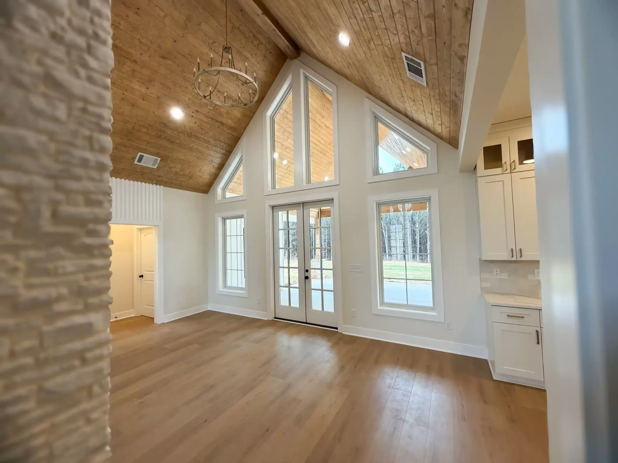 Monticello Custom Seclusion — photo 24 — J&J Custom Homes
