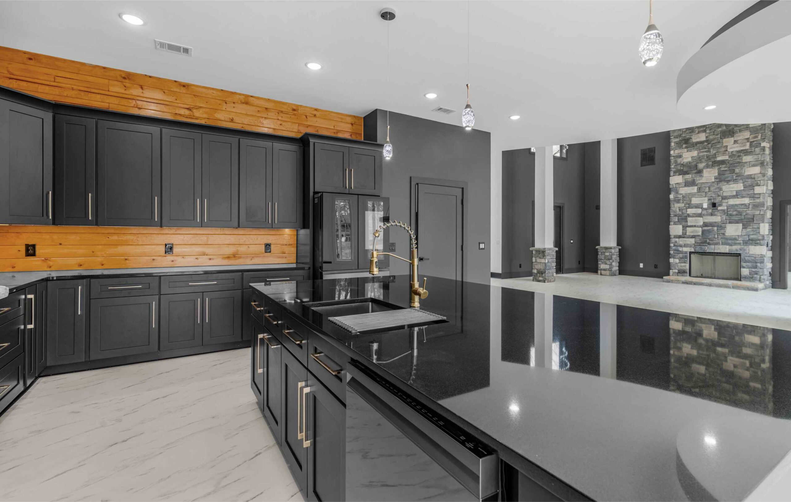 Peninsula Monticello Project — photo 31 — J&J Custom Homes