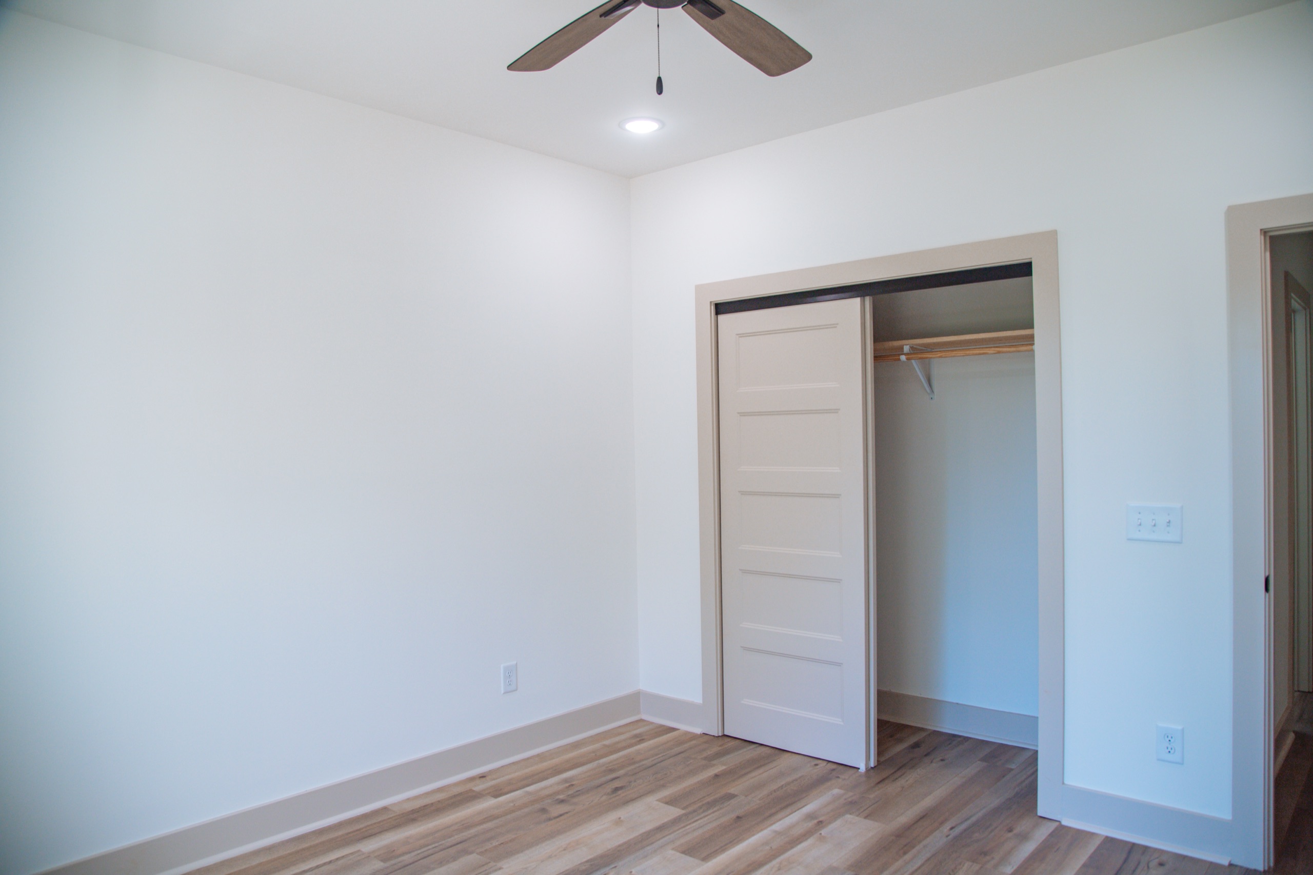 Shady Jeffries — photo 11 — J&J Custom Homes