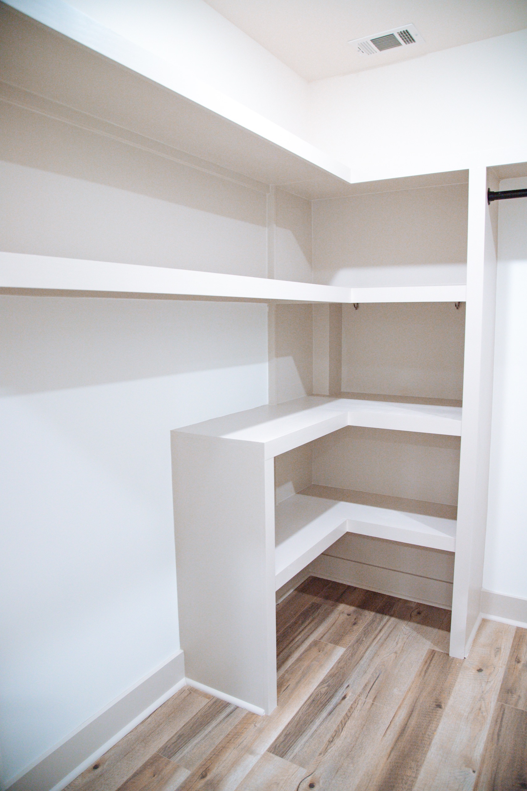 Shady Jeffries — photo 42 — J&J Custom Homes