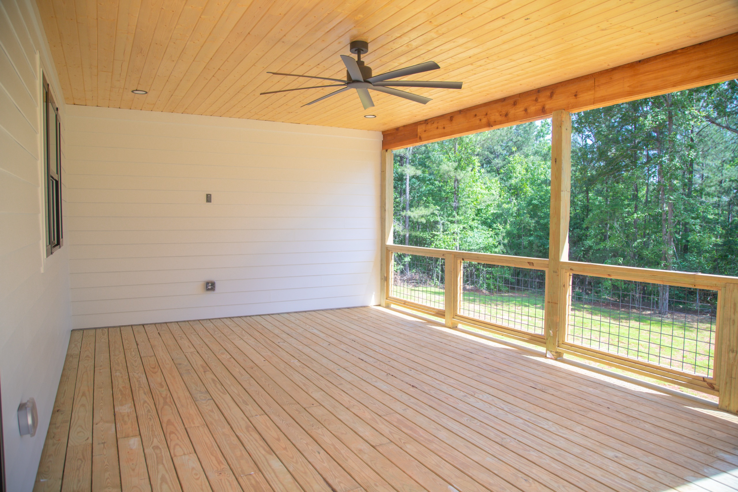 Shady Jeffries — photo 46 — J&J Custom Homes