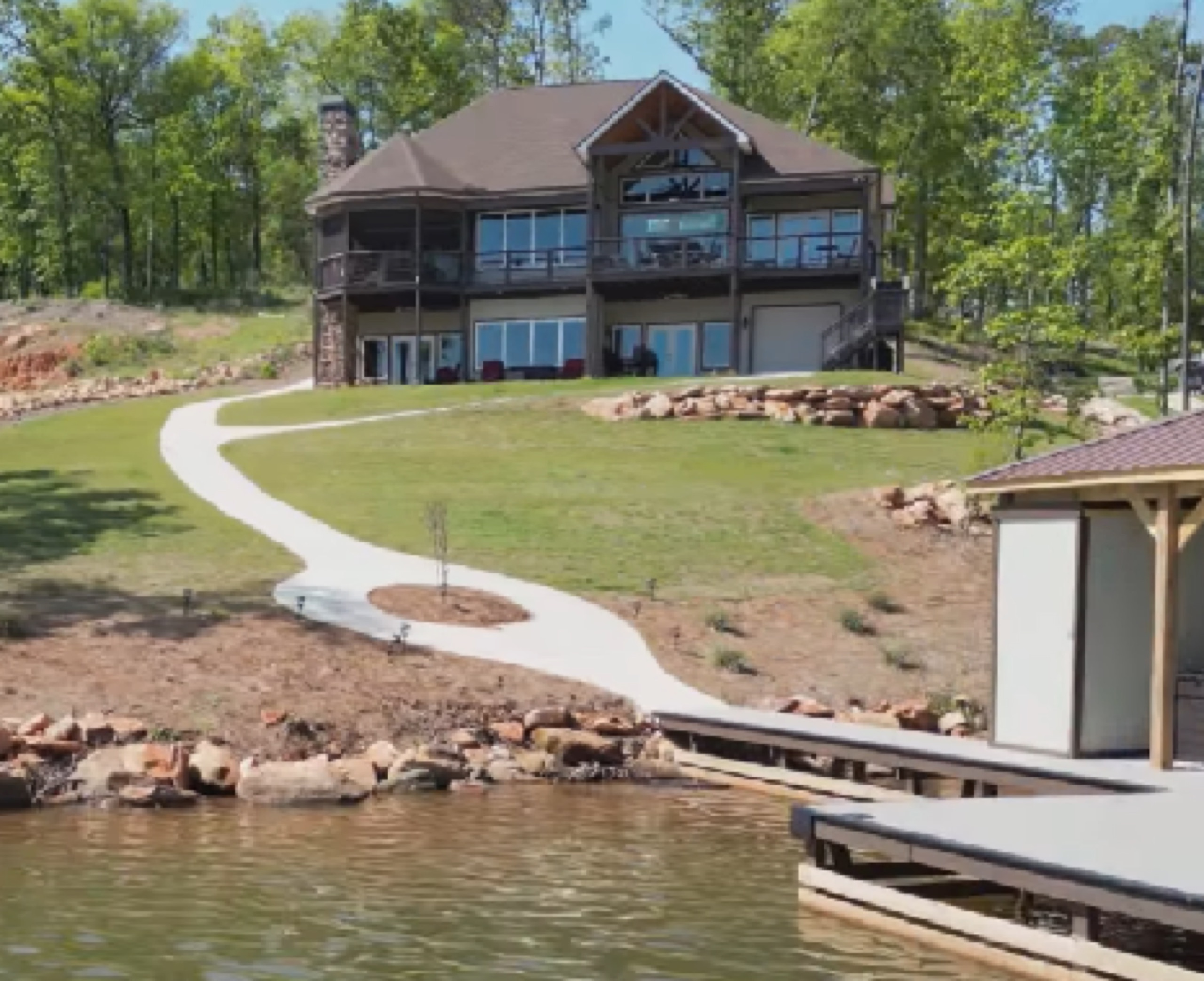 Spears Monticello Custom Home — photo 47 — J&J Custom Homes