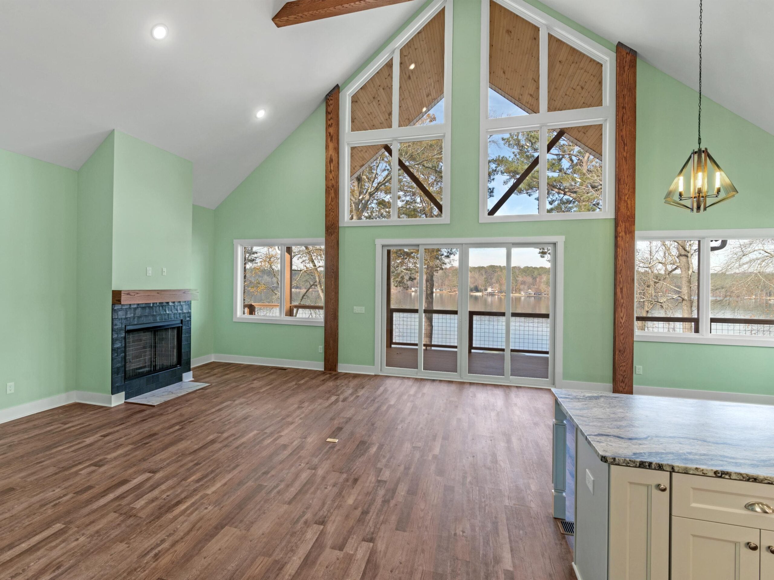 Starling Jackson Lake Home — photo 10 — J&J Custom Homes