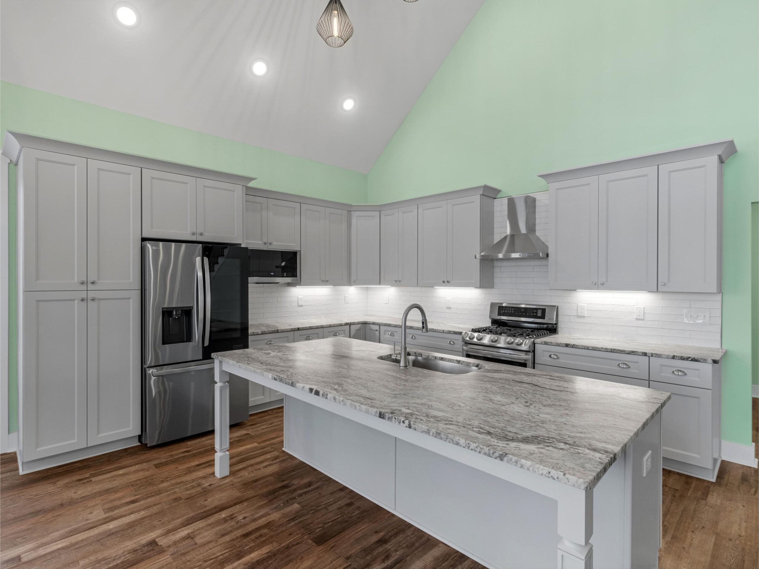 Starling Jackson Lake Home — photo 17 — J&J Custom Homes