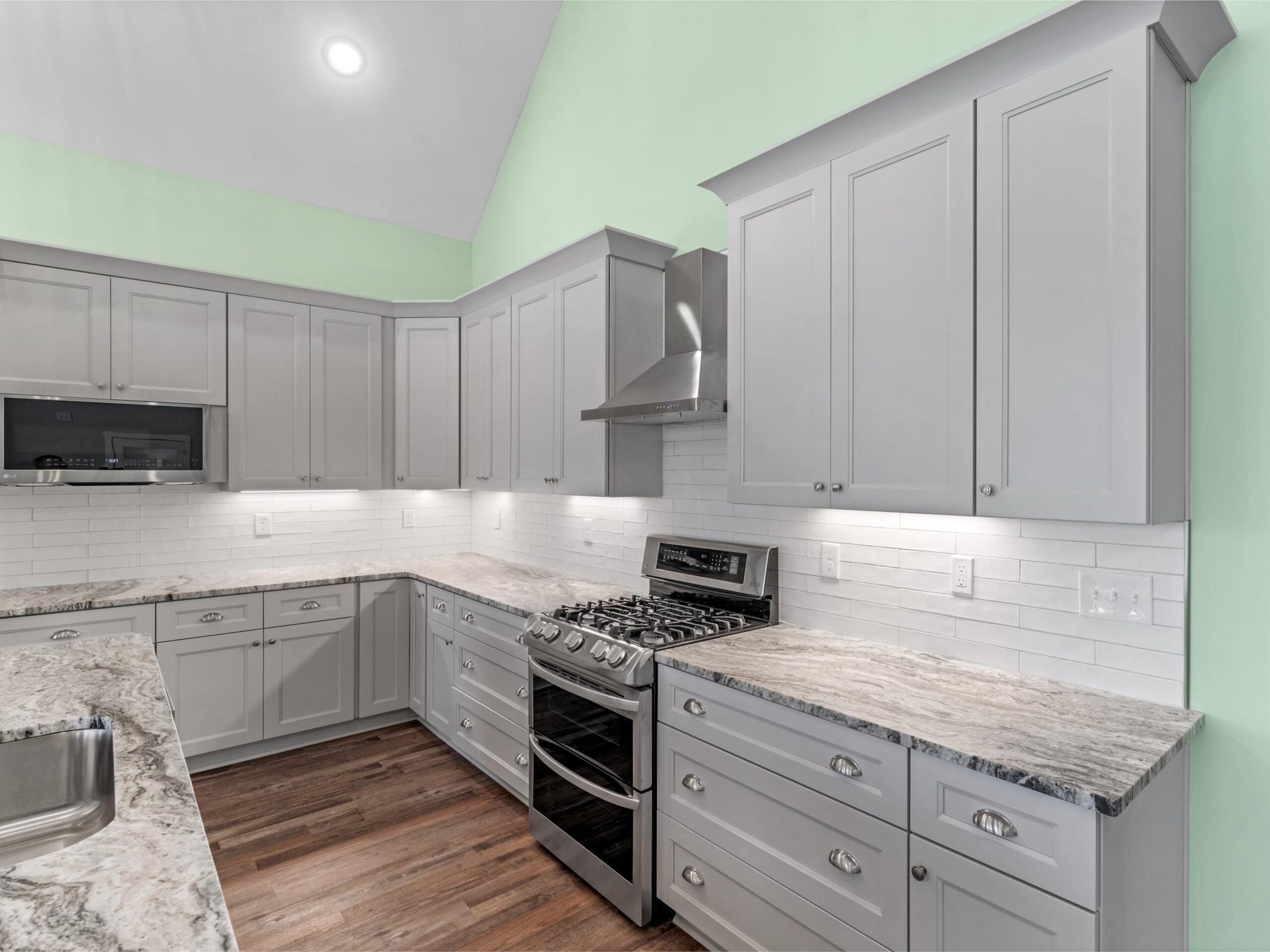 Starling Jackson Lake Home — photo 18 — J&J Custom Homes