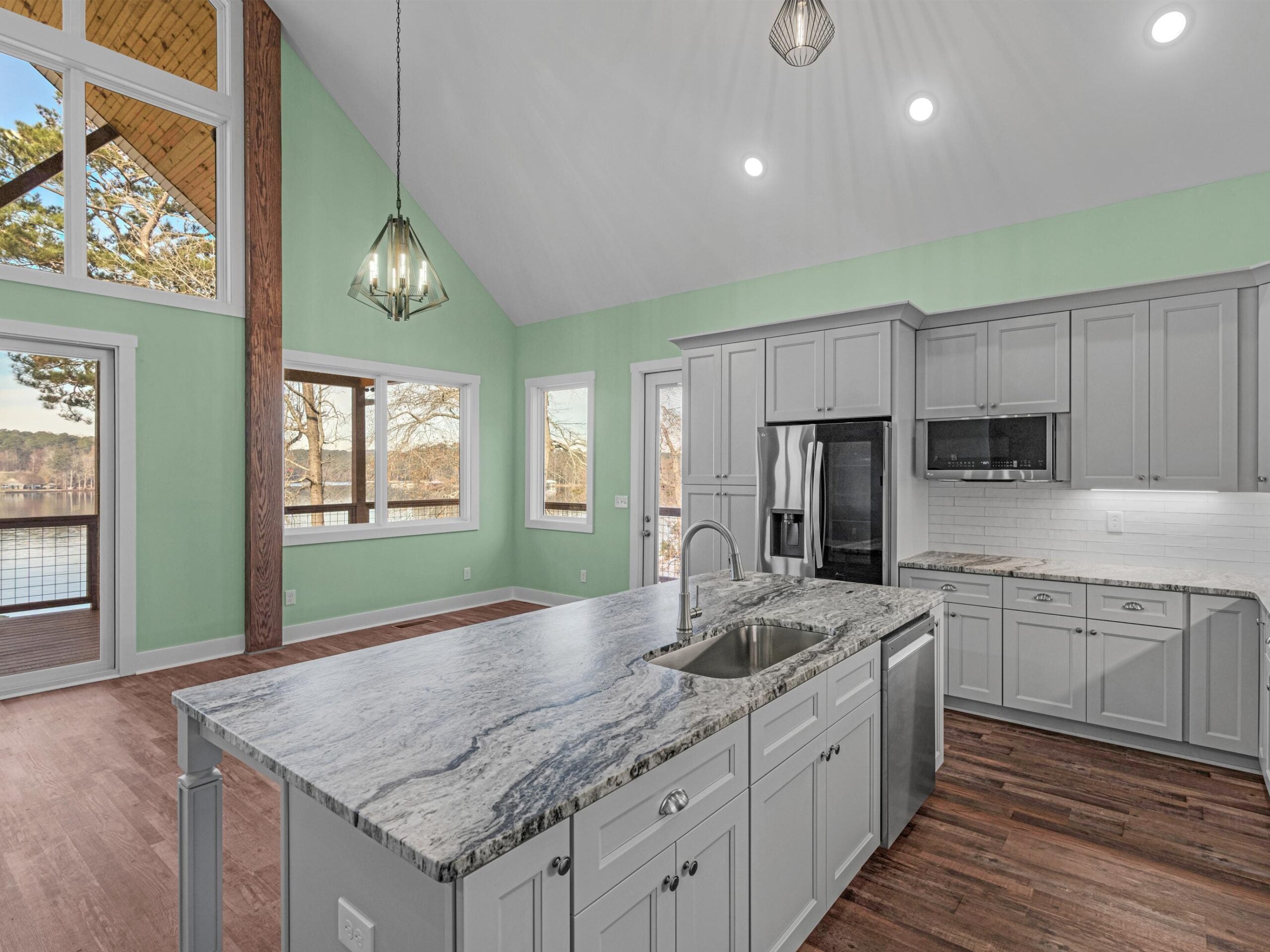 Starling Jackson Lake Home — photo 19 — J&J Custom Homes