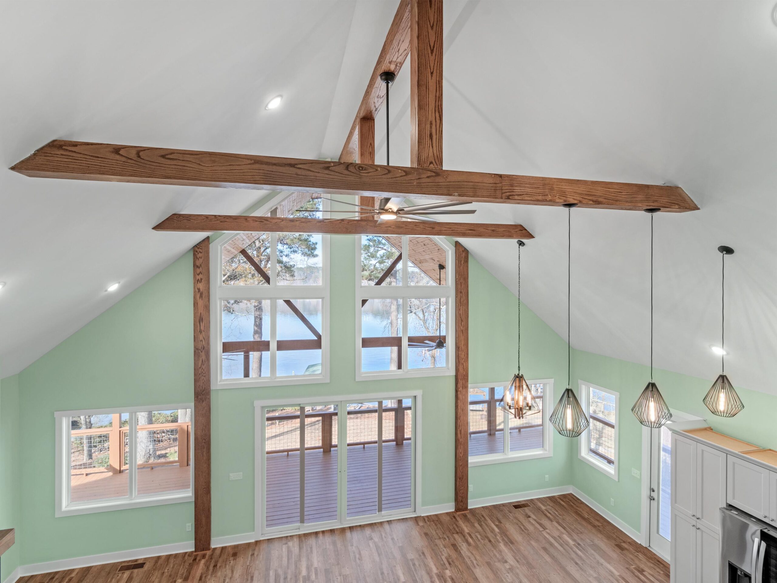 Starling Jackson Lake Home — photo 33 — J&J Custom Homes