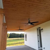 Todd Monticello Residence — photo 14 — J&J Custom Homes