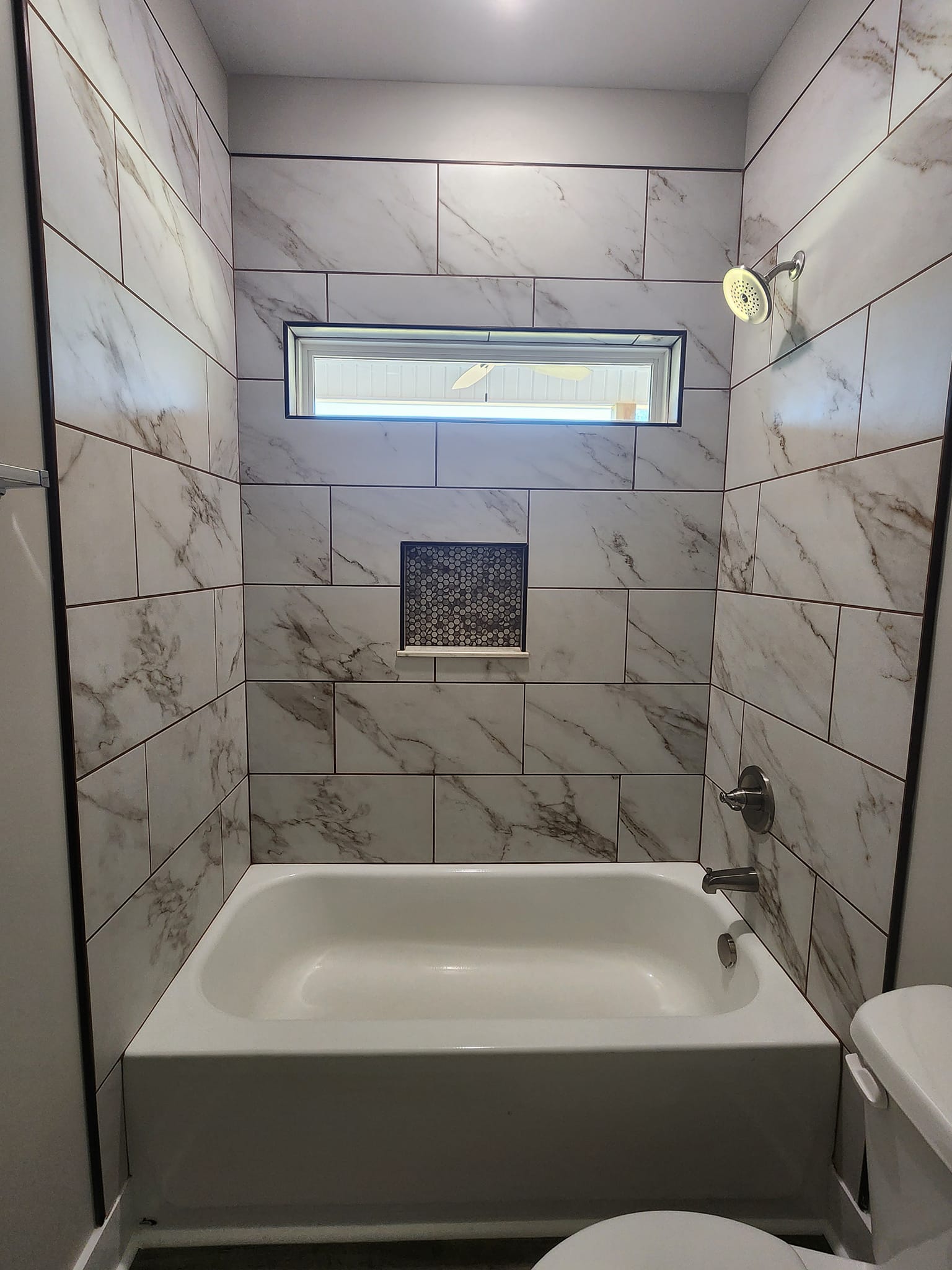 Winson Monticello Residence — photo 14 — J&J Custom Homes