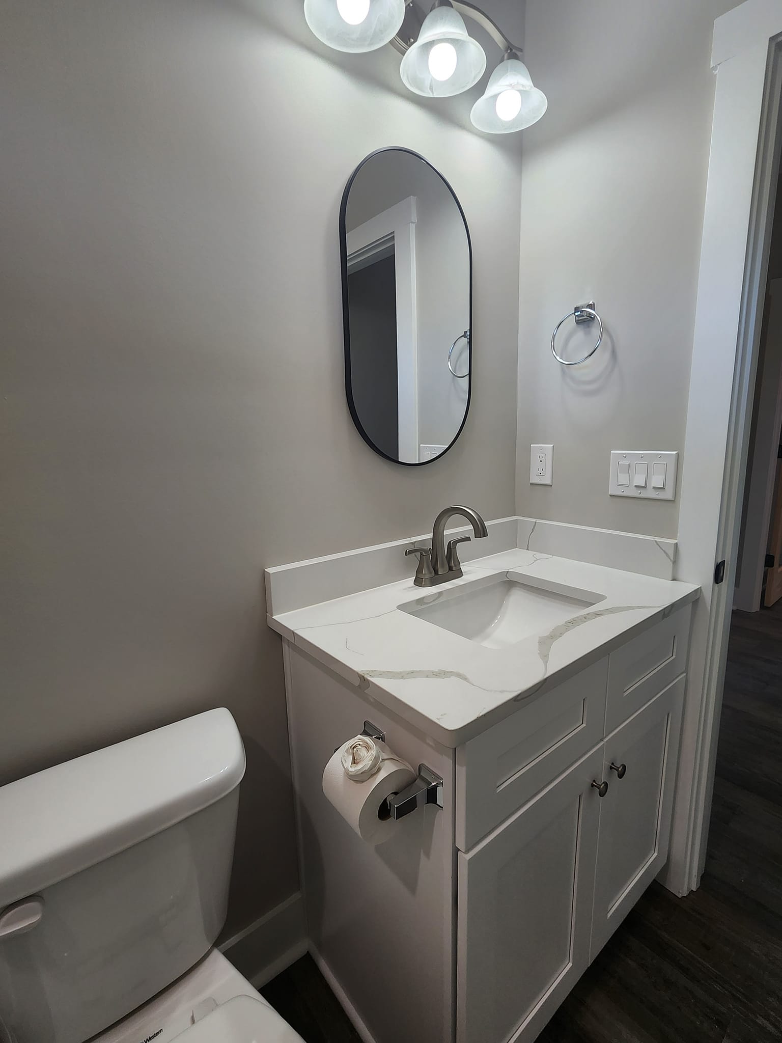 Winson Monticello Residence — photo 17 — J&J Custom Homes