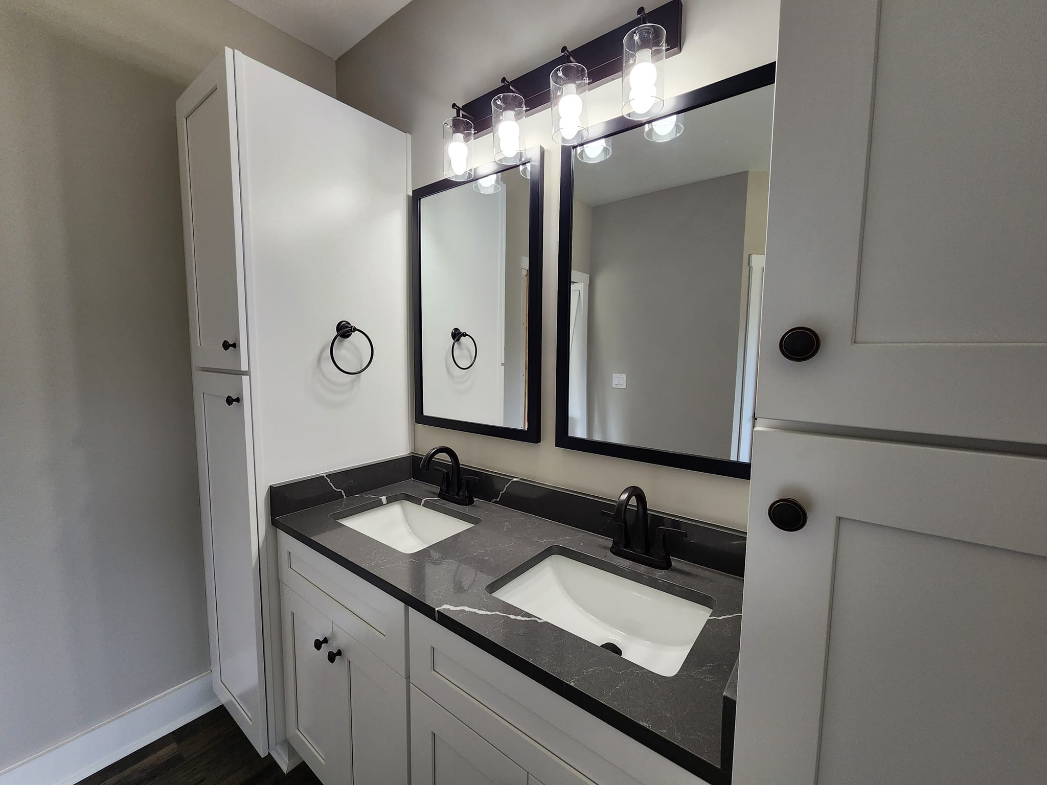 Winson Monticello Residence — photo 27 — J&J Custom Homes