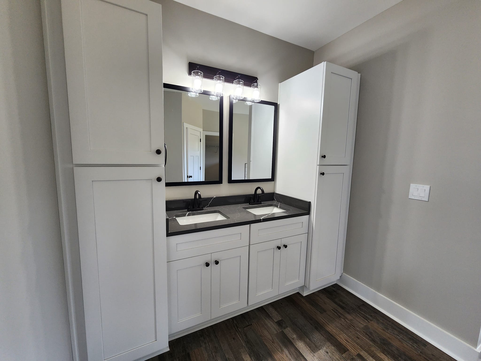 Winson Monticello Residence — photo 30 — J&J Custom Homes